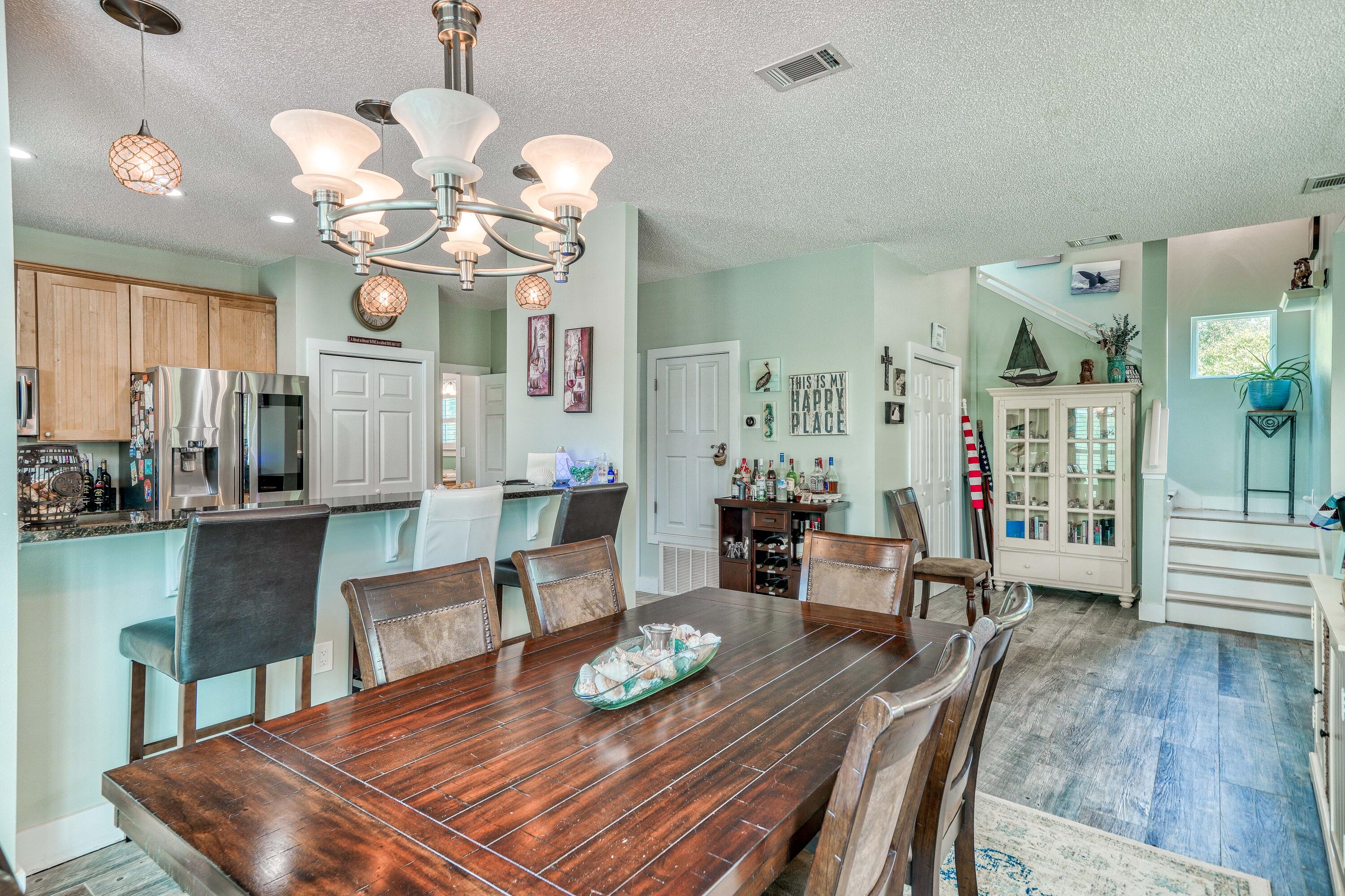 BEACH HIGHLANDS - Residential