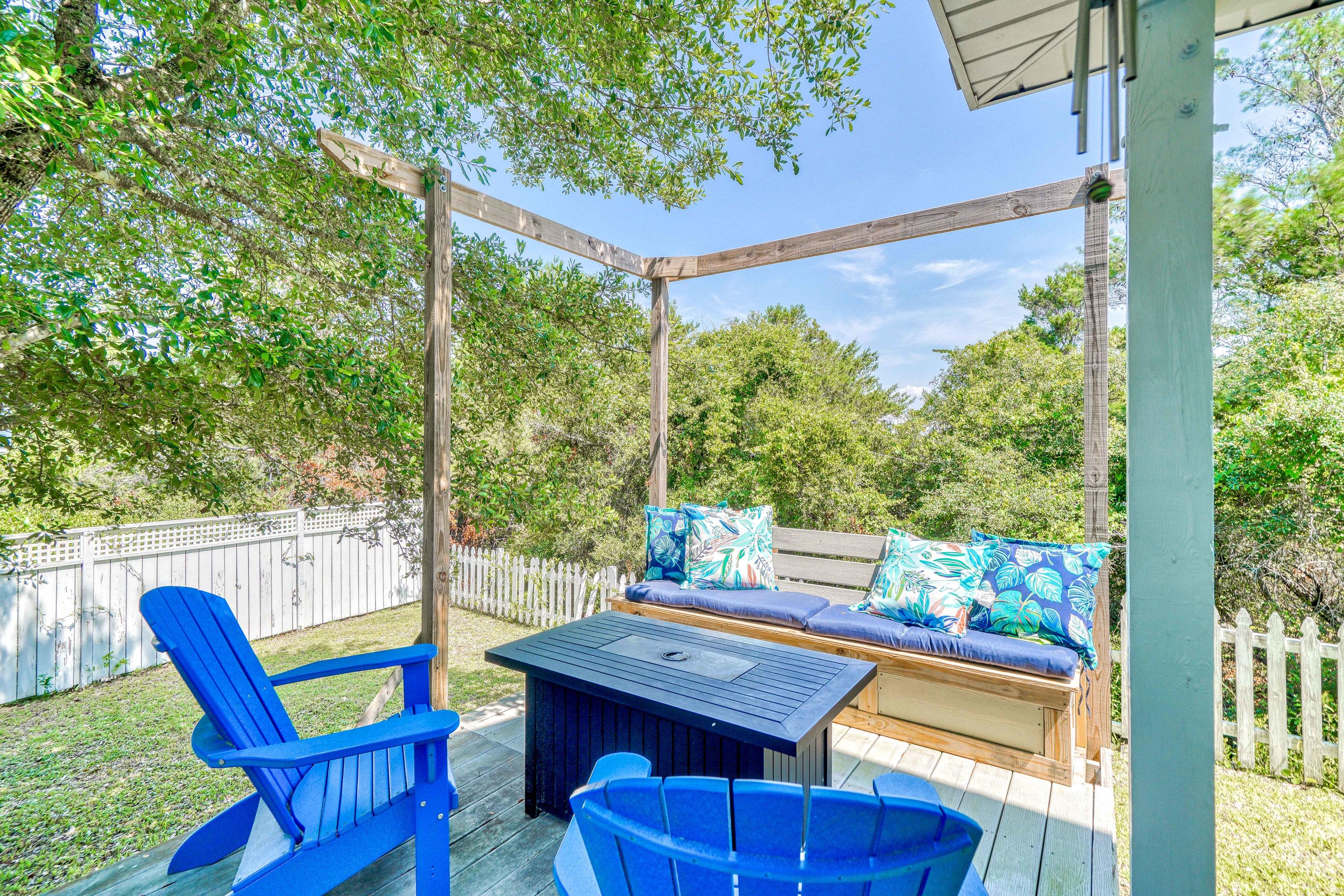 BEACH HIGHLANDS - Residential
