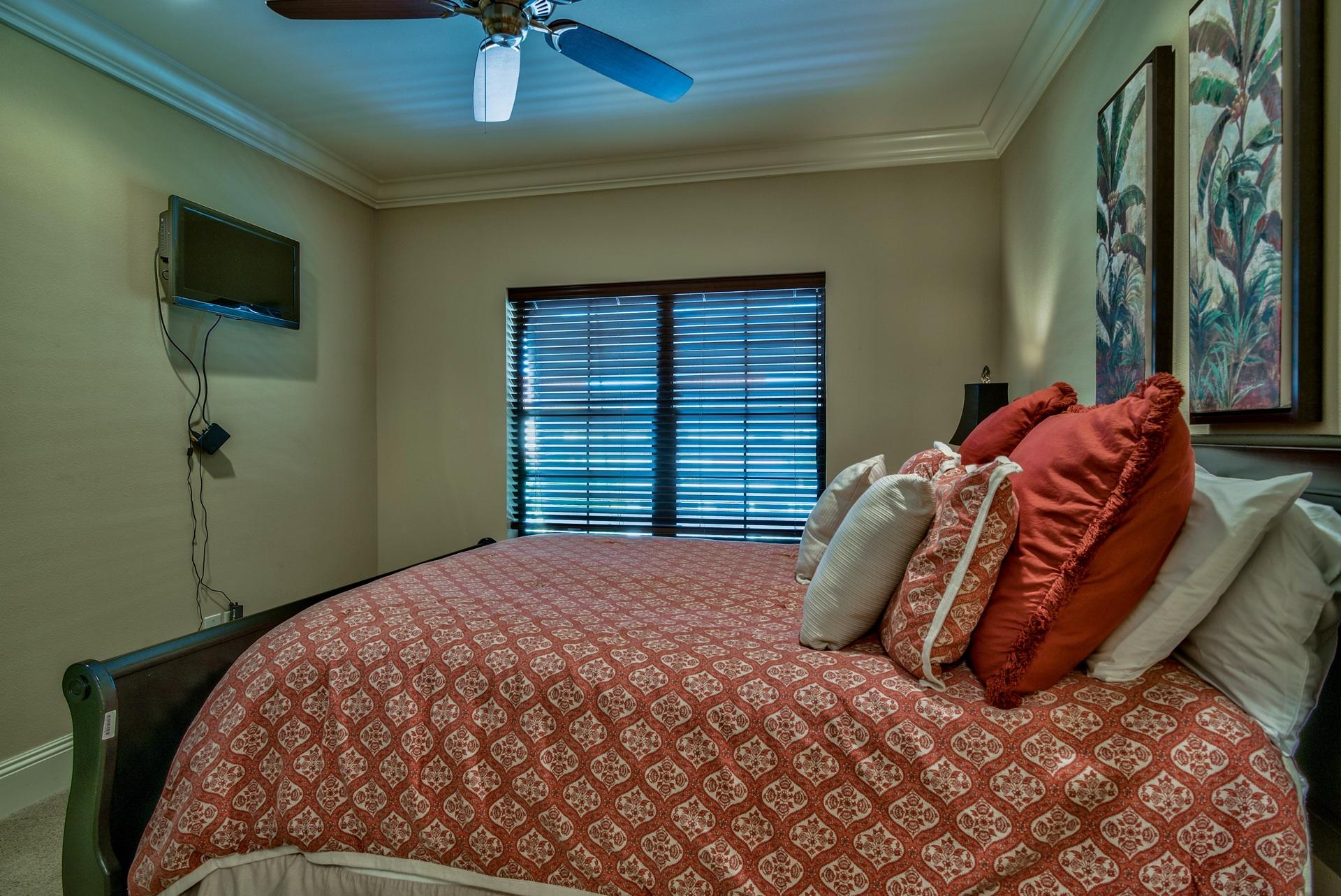 VILLA LAGO - Residential