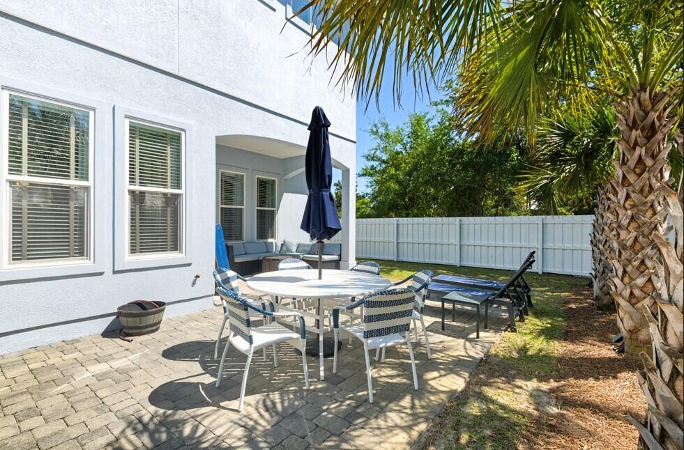 FRANGISTA BEACH 2ND ADDN - Residential