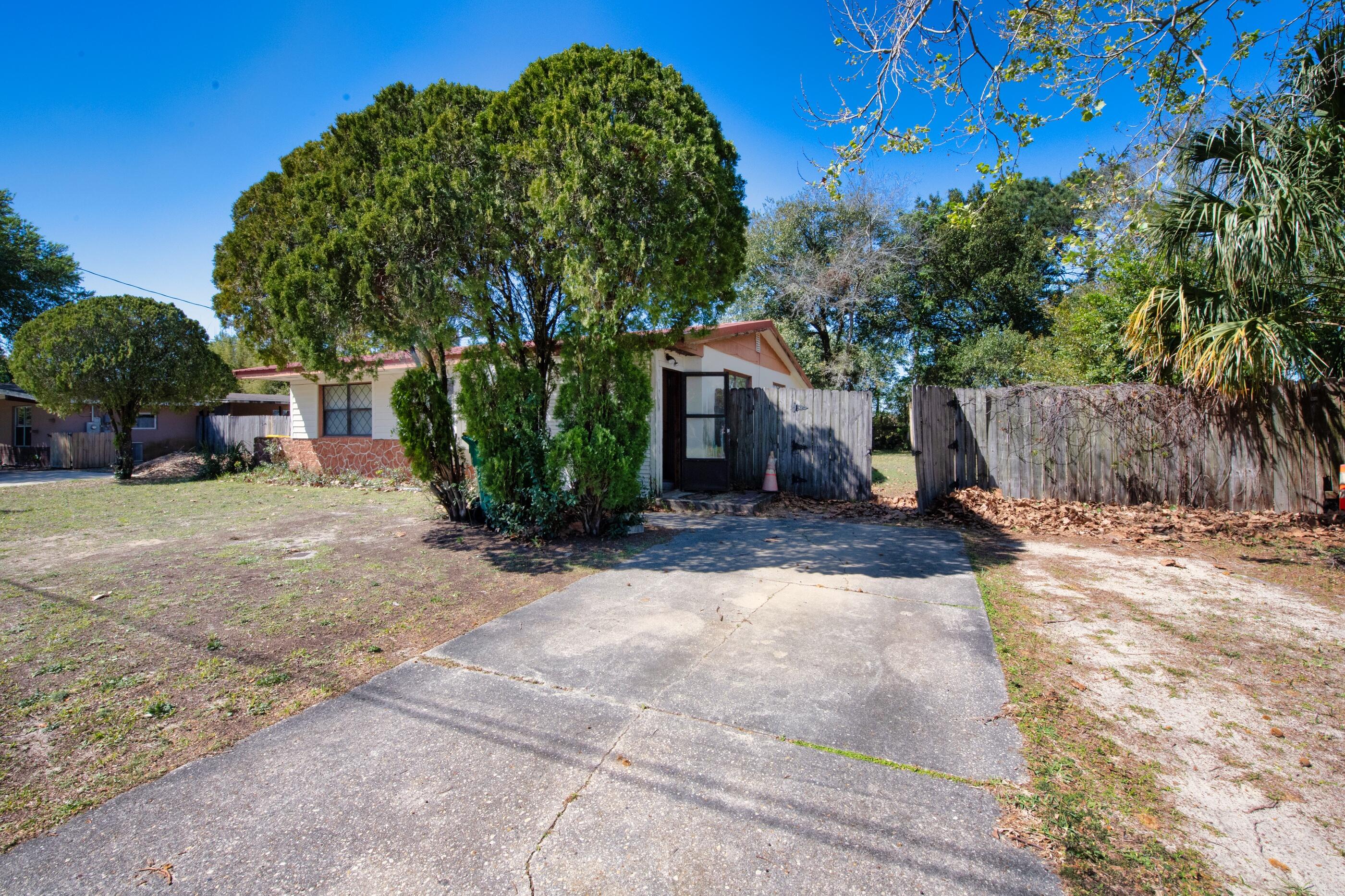BRYN MAWR PARK - Residential