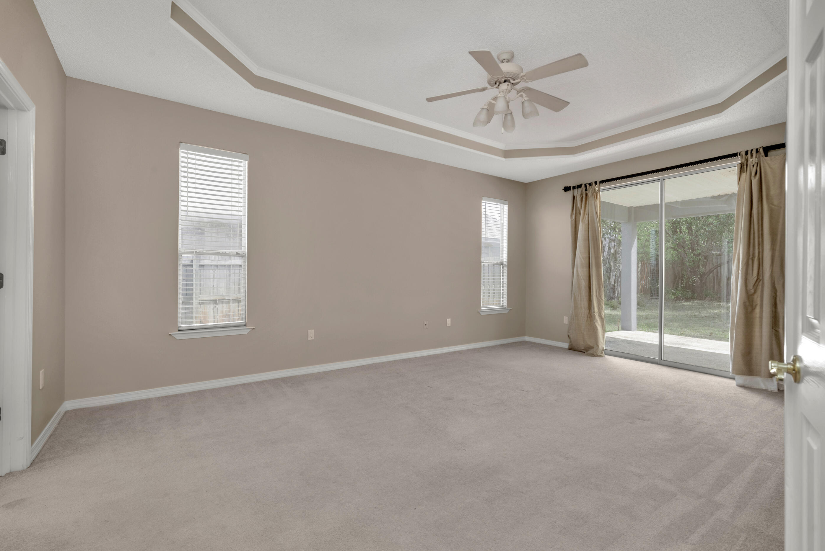 COSTA VERDE - Residential