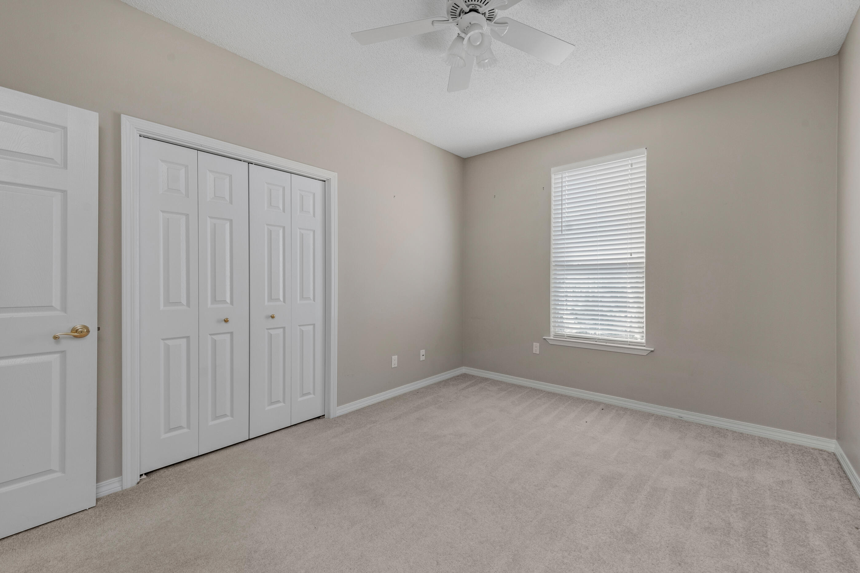 COSTA VERDE - Residential