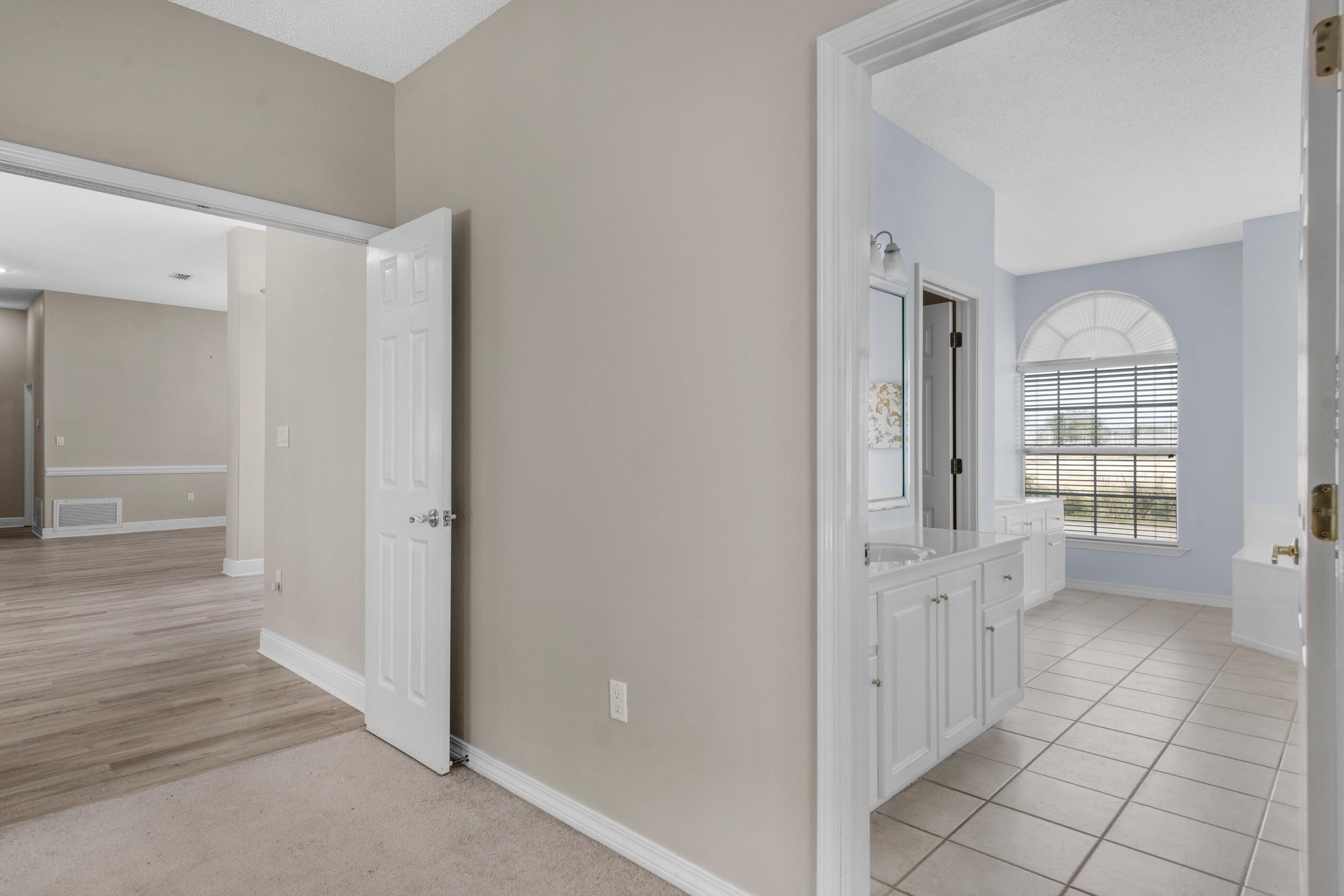 COSTA VERDE - Residential