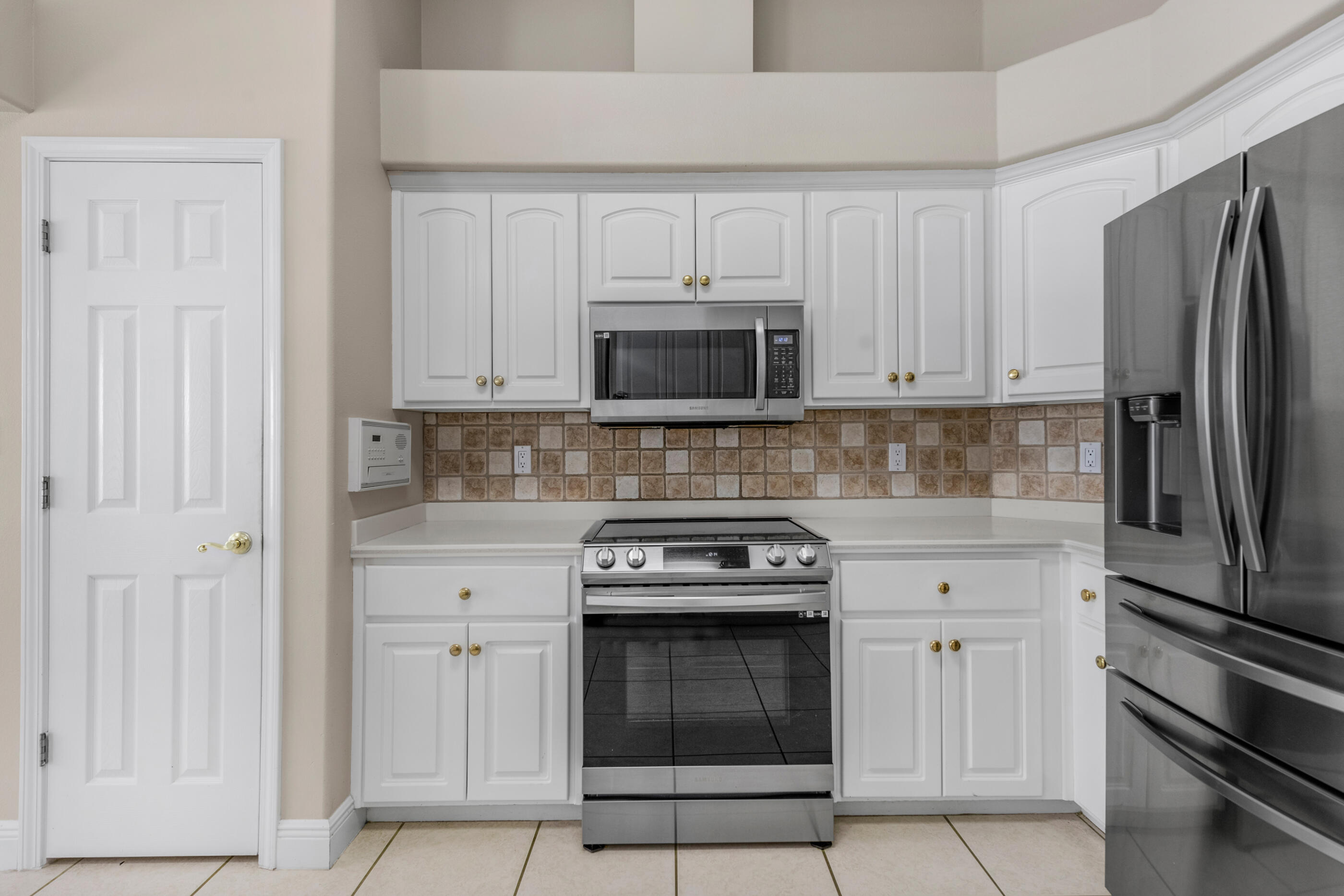 COSTA VERDE - Residential