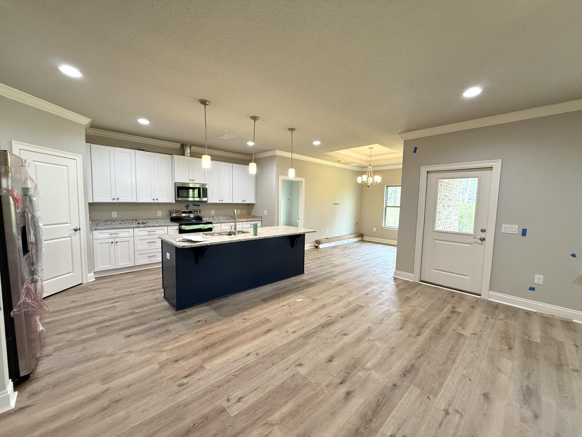 Rocky Shores - Residential