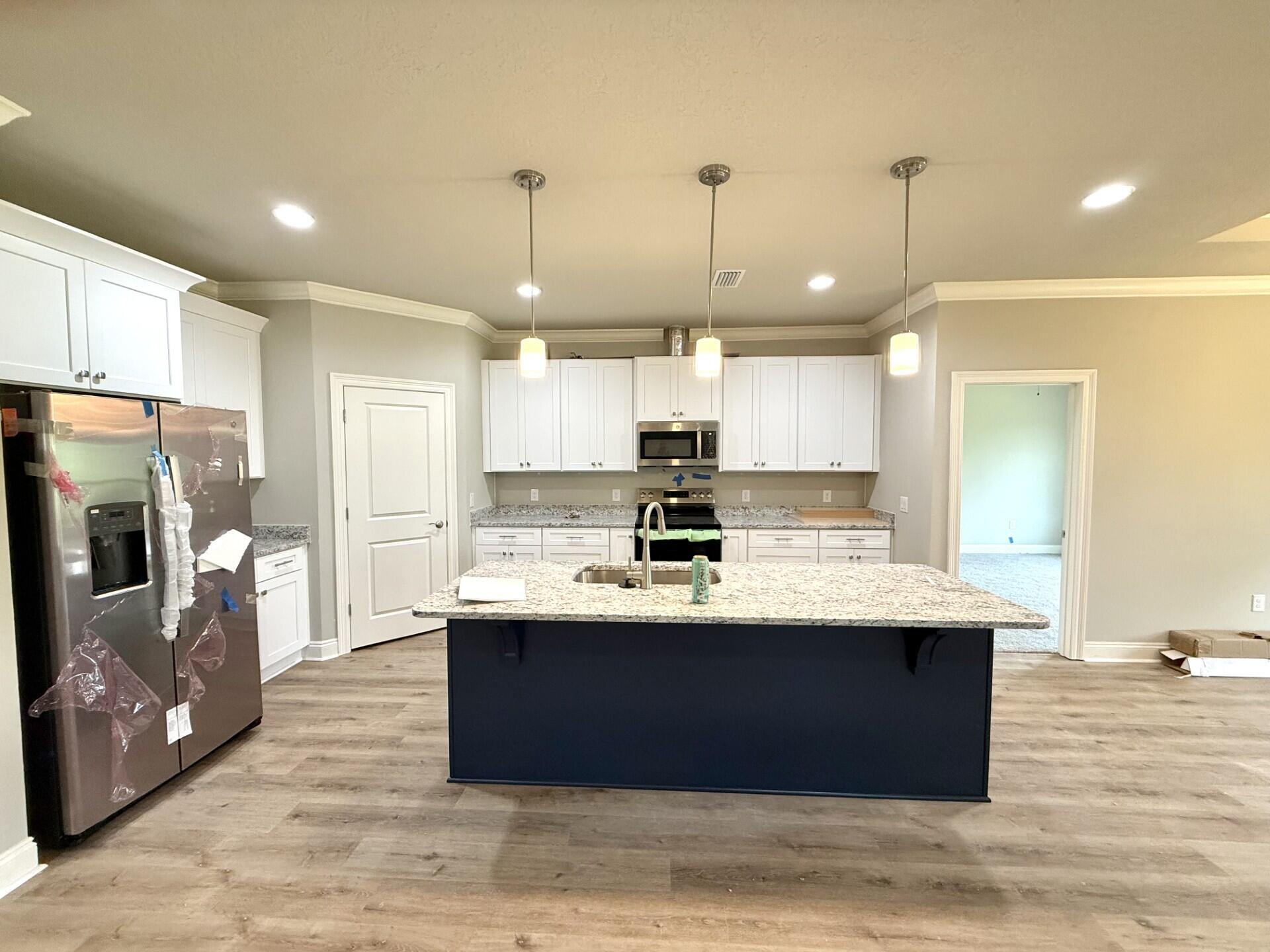 Rocky Shores - Residential