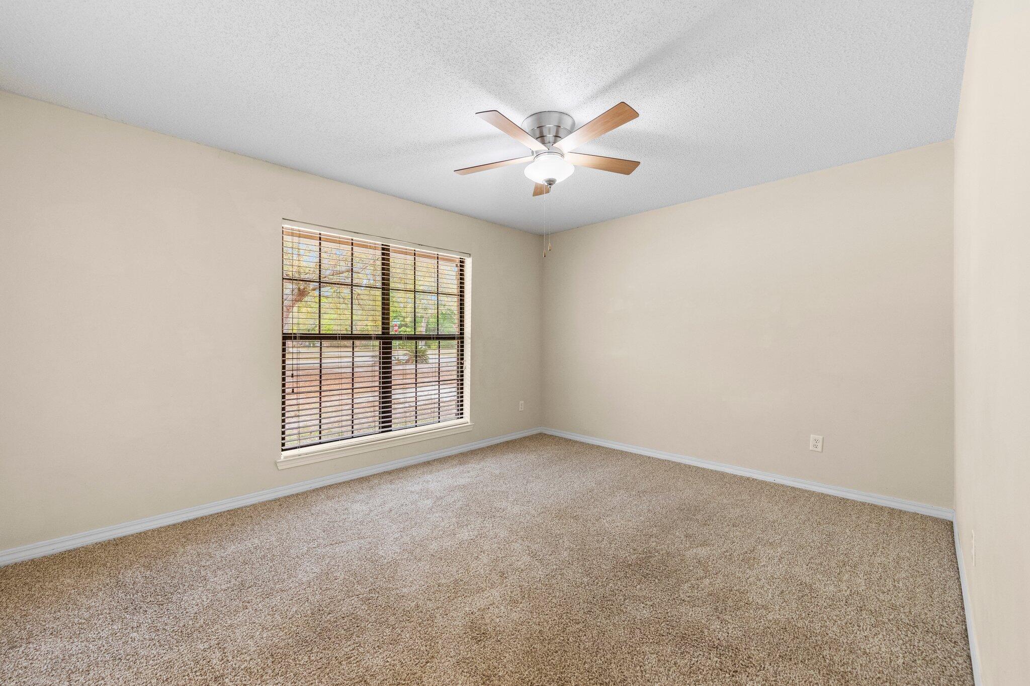 QUAIL TRAIL - Residential Lease