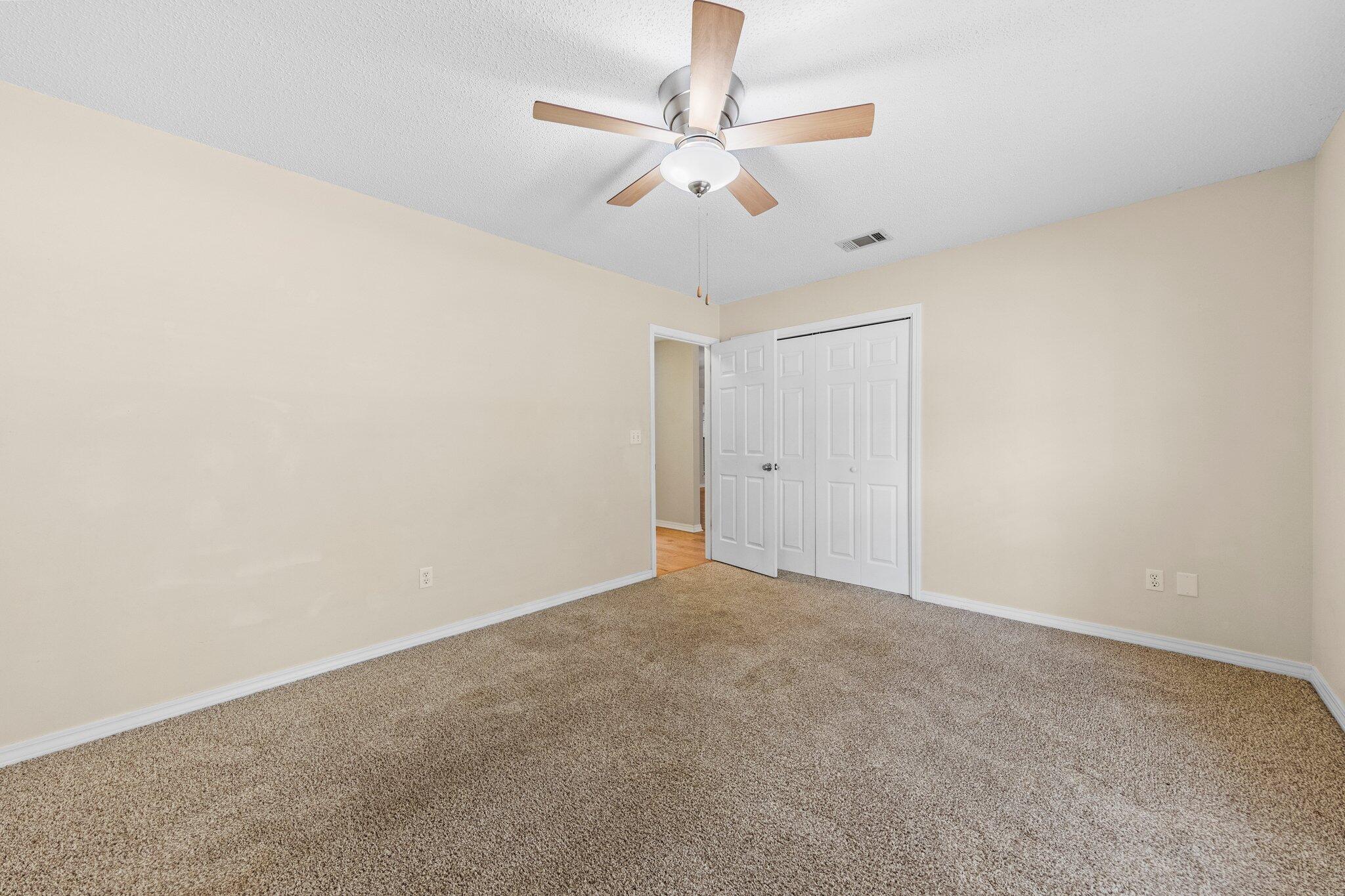 QUAIL TRAIL - Residential Lease