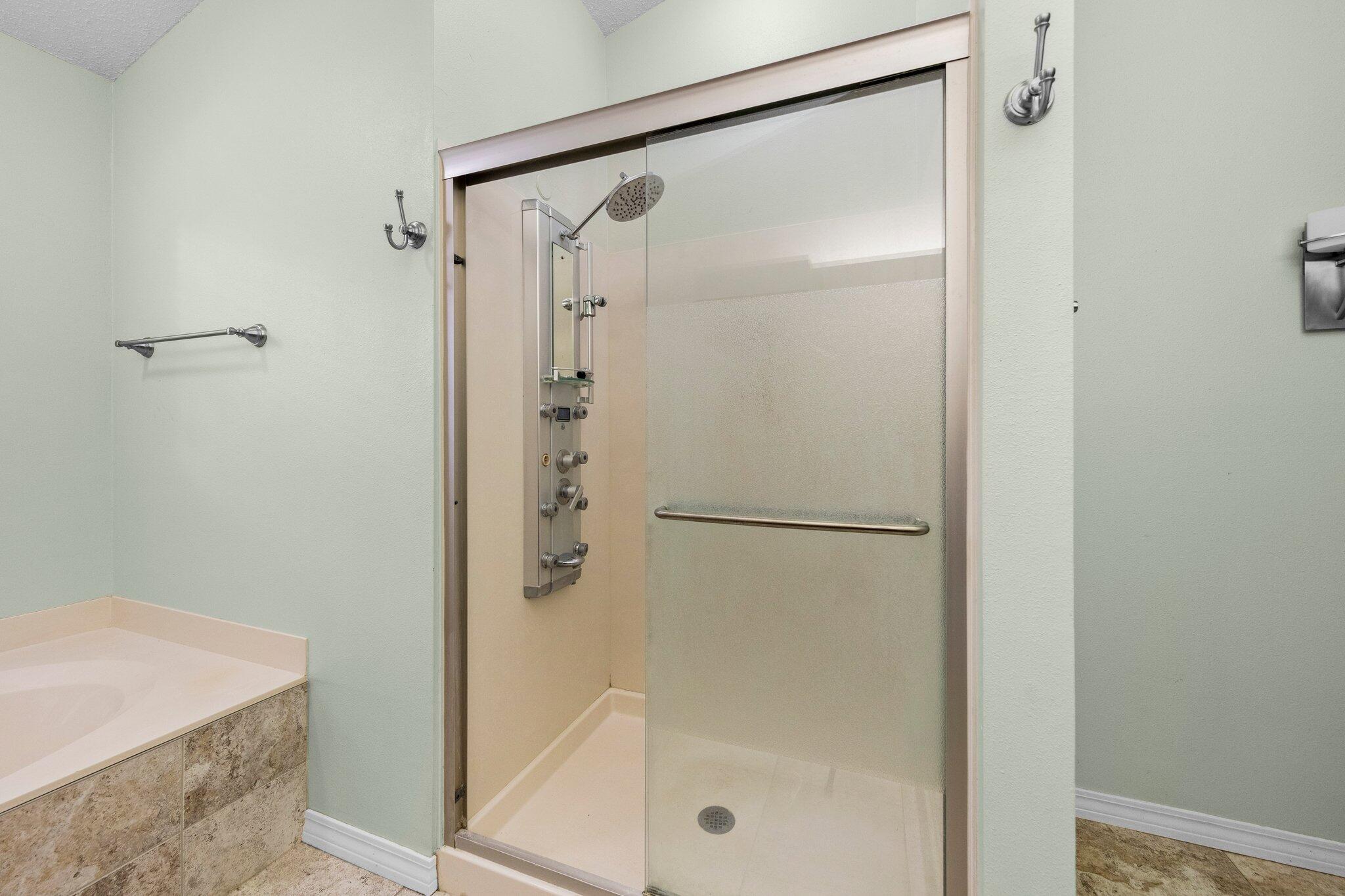 QUAIL TRAIL - Residential Lease