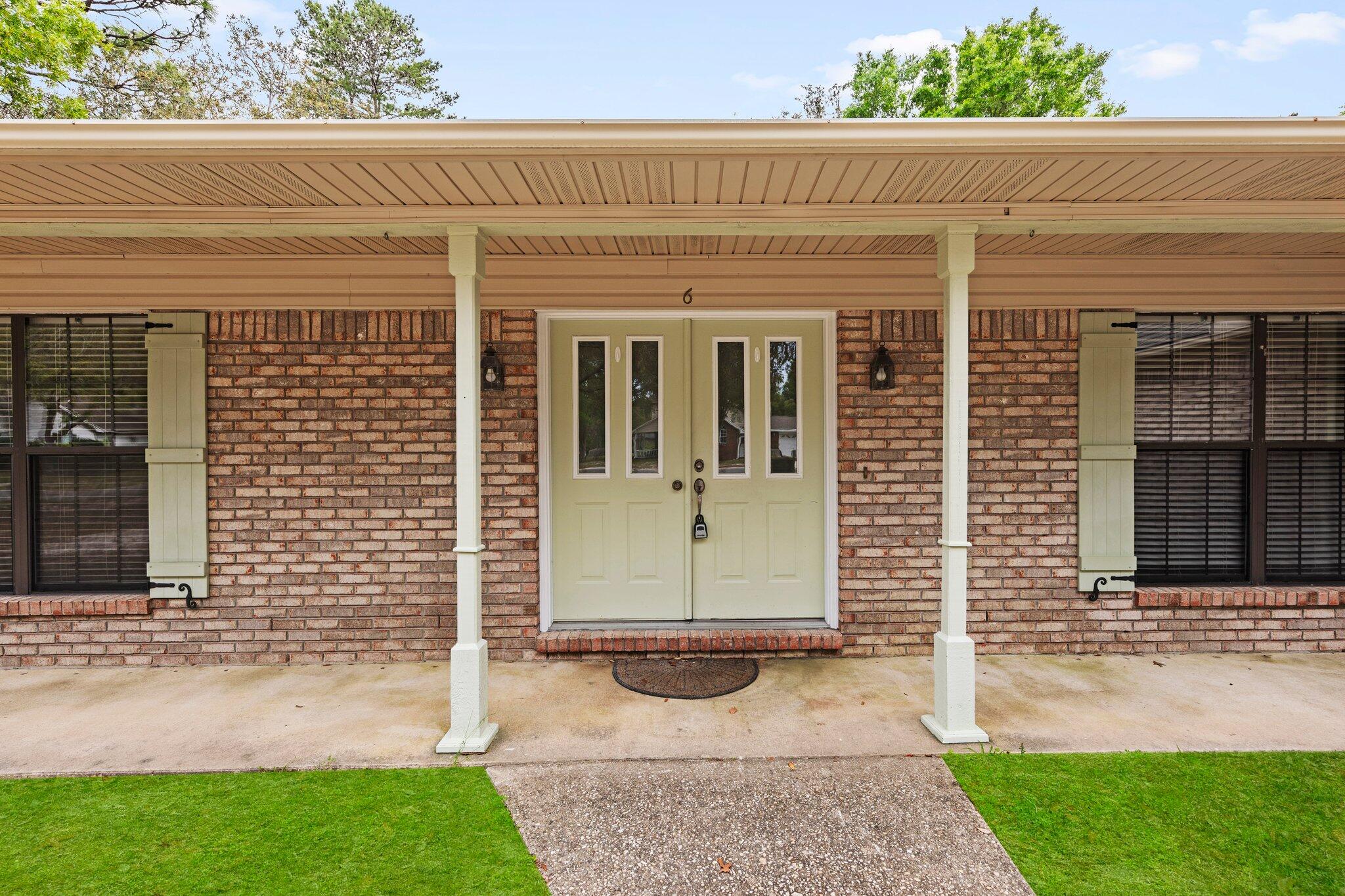 QUAIL TRAIL - Residential Lease