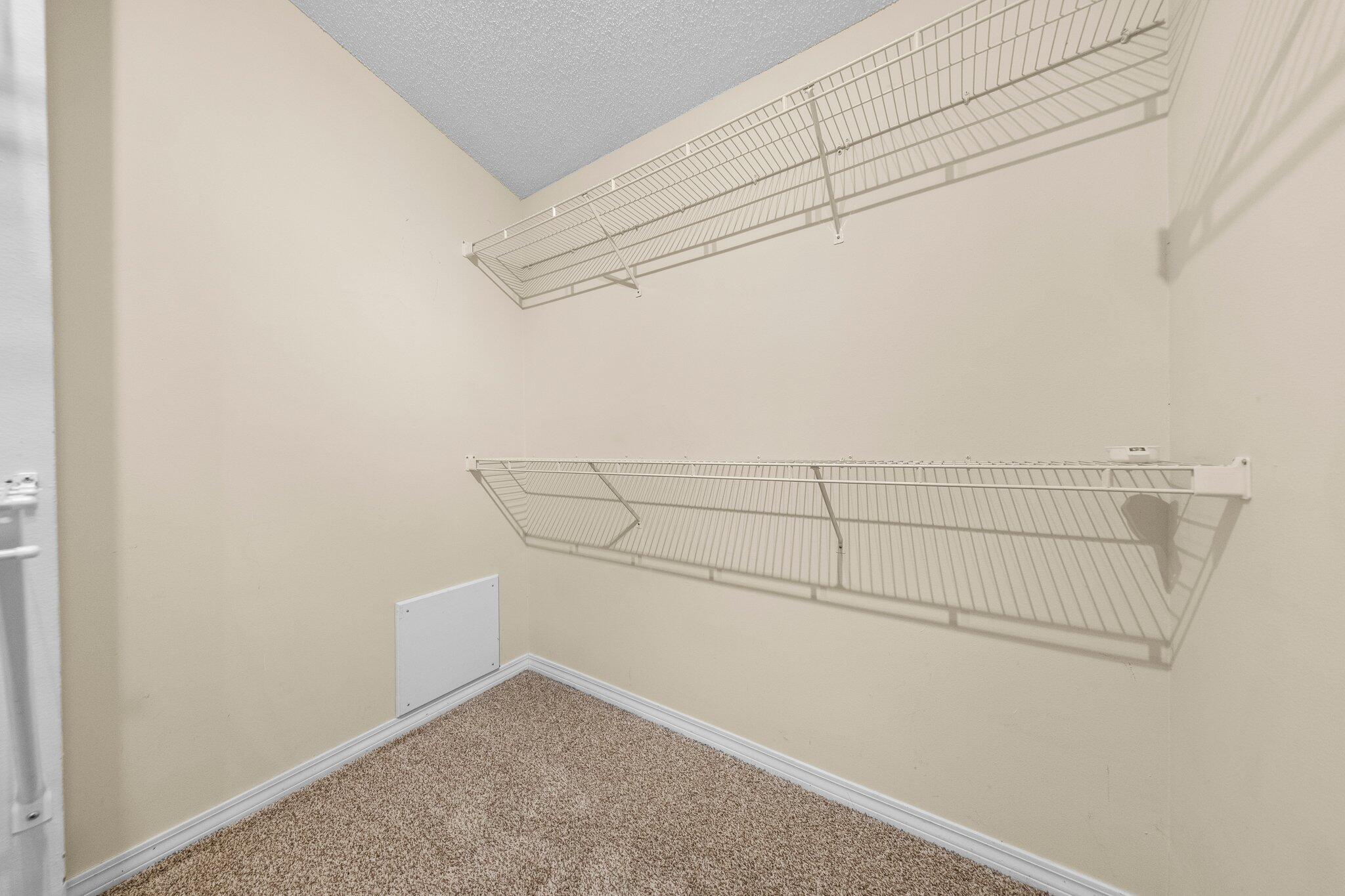 QUAIL TRAIL - Residential Lease