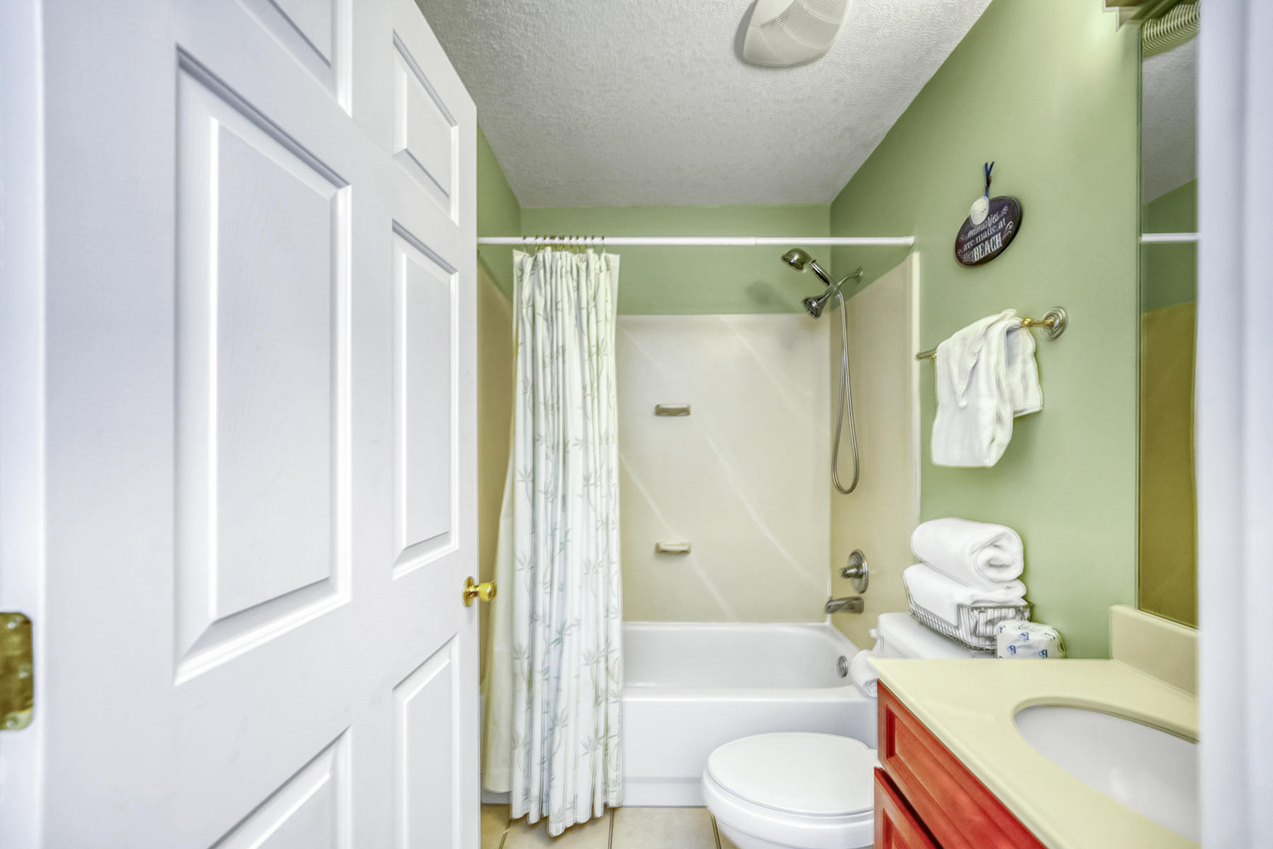 Twin Palms Resort - Residential