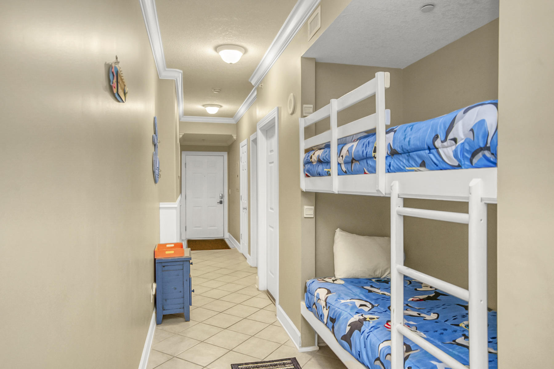 Twin Palms Resort - Residential