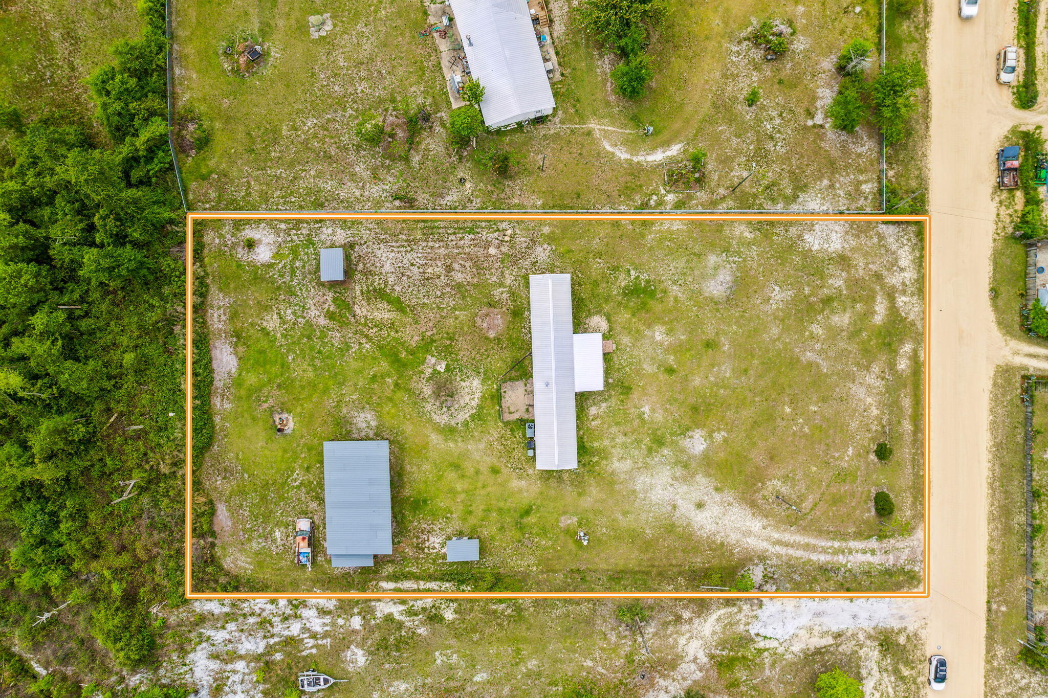 NO RECORDED SUBDIVISION - Residential