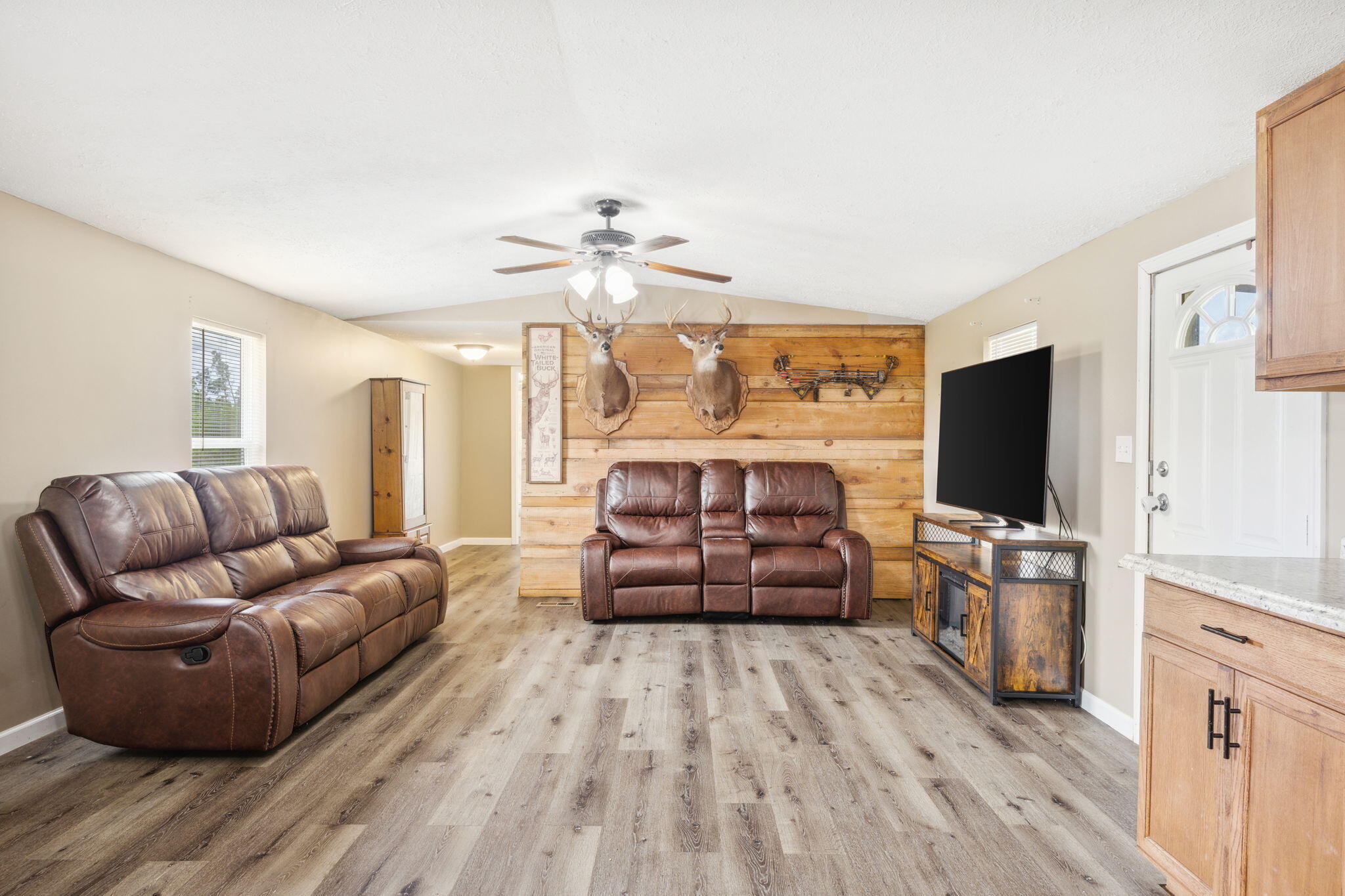 NO RECORDED SUBDIVISION - Residential