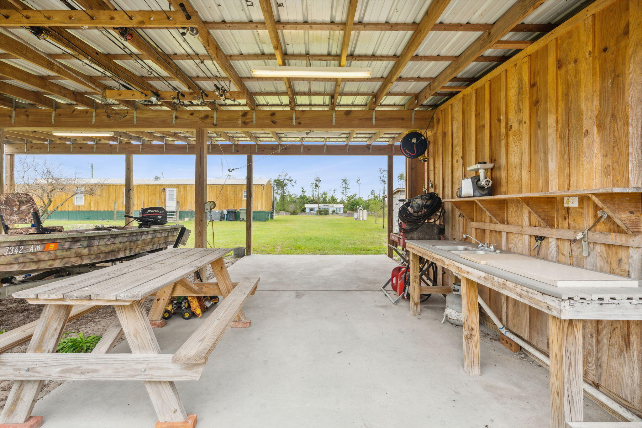 NO RECORDED SUBDIVISION - Residential