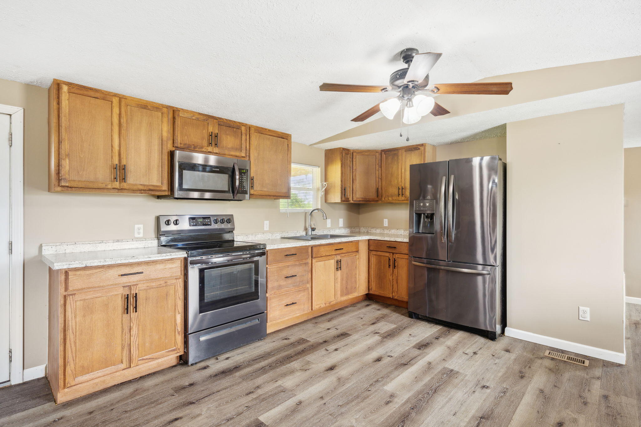 NO RECORDED SUBDIVISION - Residential