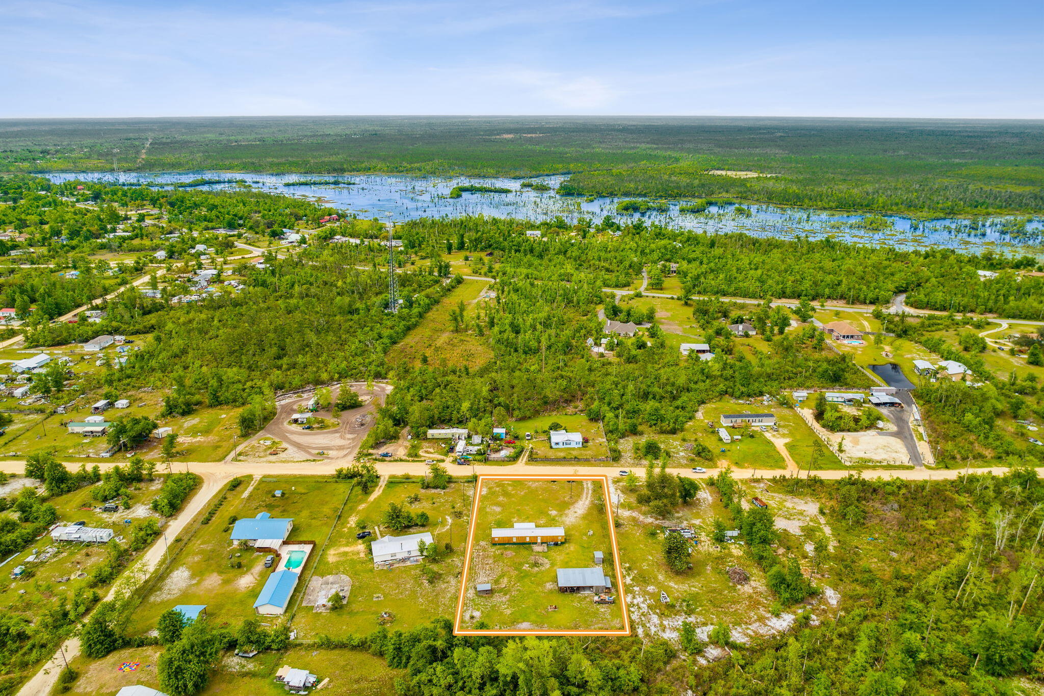 NO RECORDED SUBDIVISION - Residential