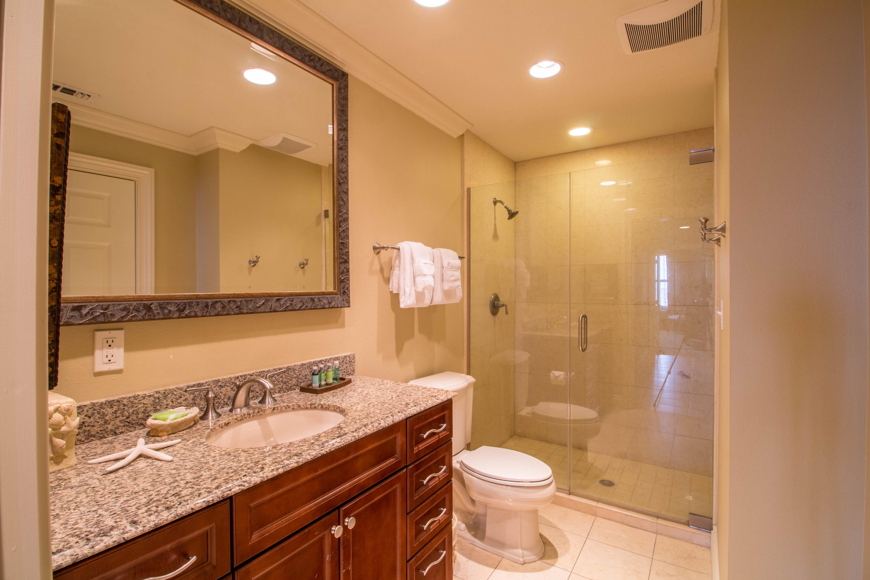 EMERALD GRANDE - Residential