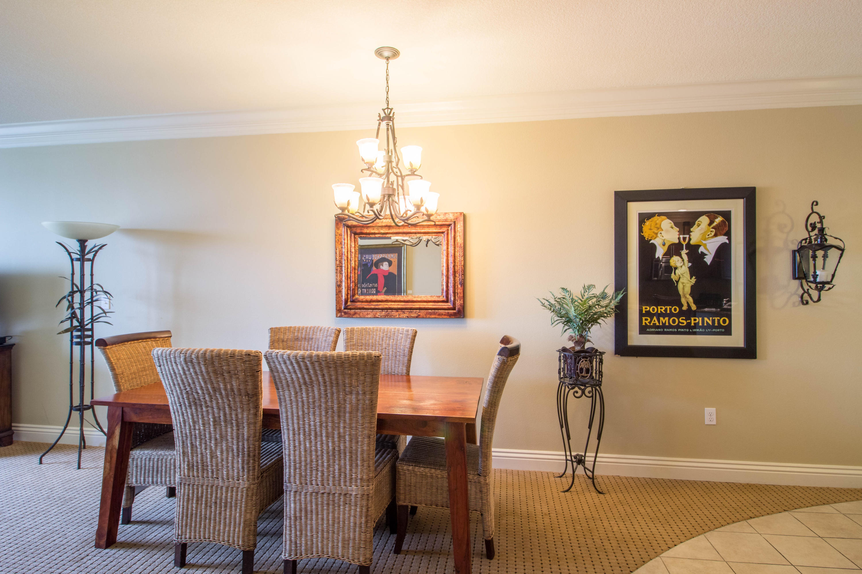 EMERALD GRANDE - Residential