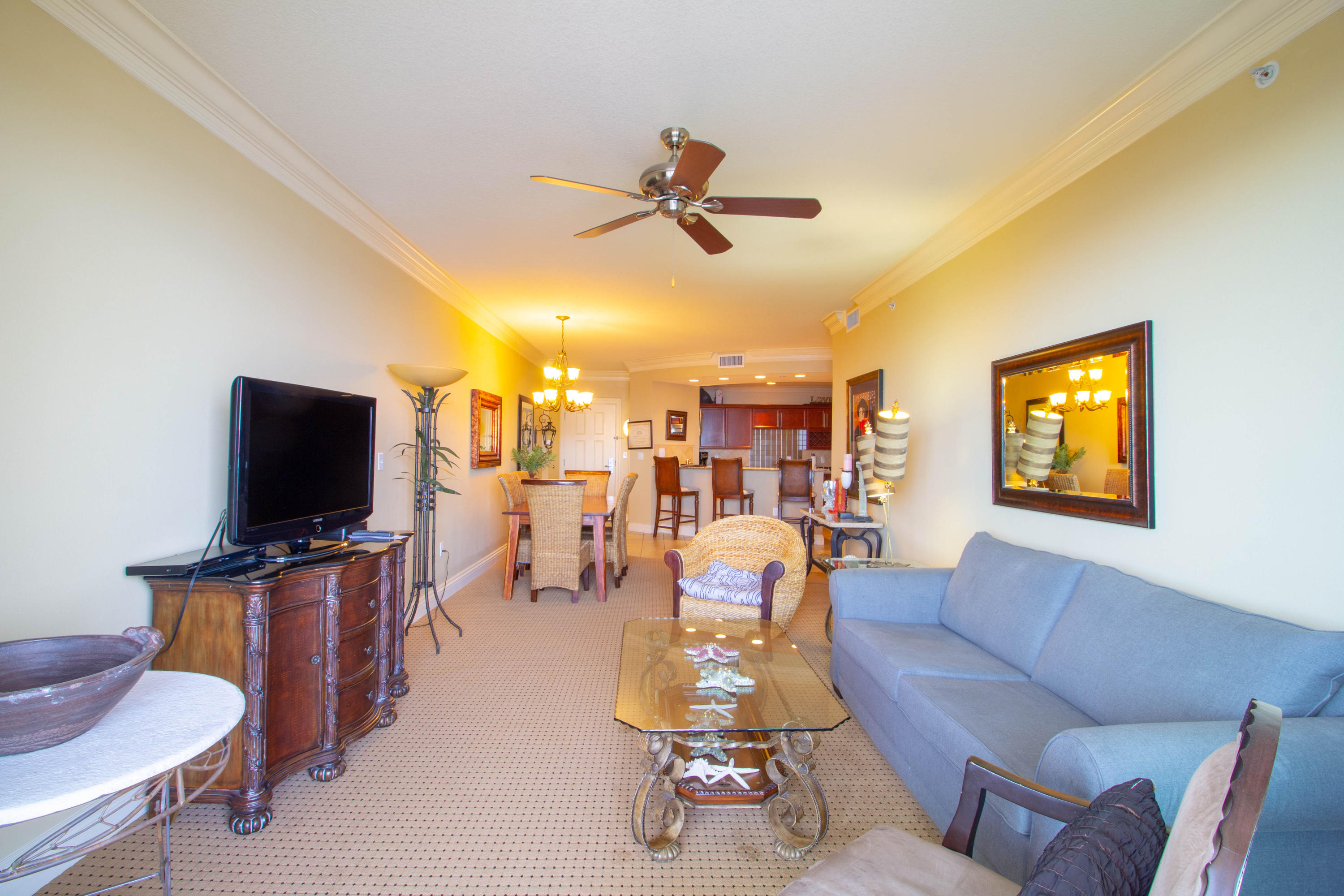 EMERALD GRANDE - Residential