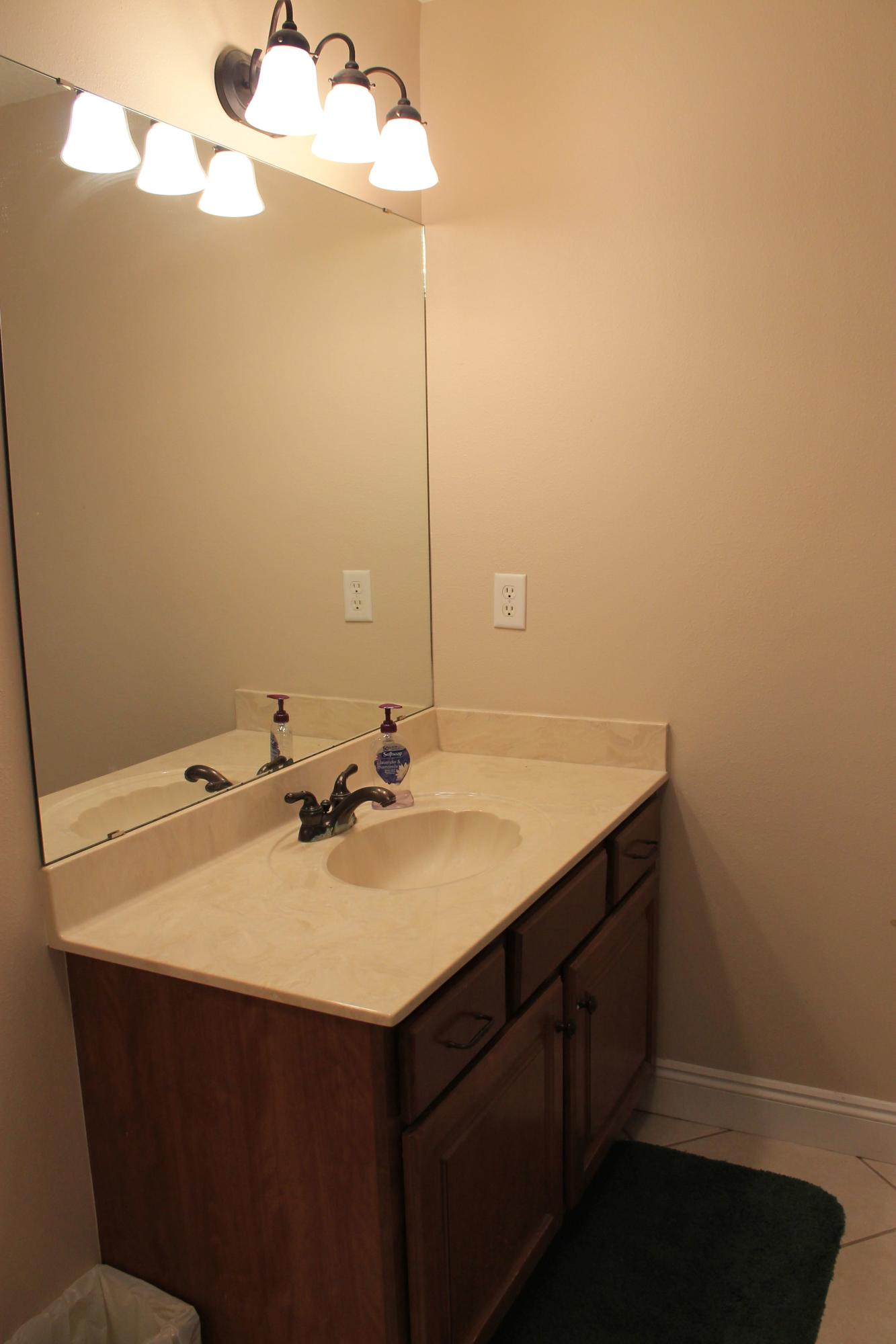 PINE SHORES - Residential