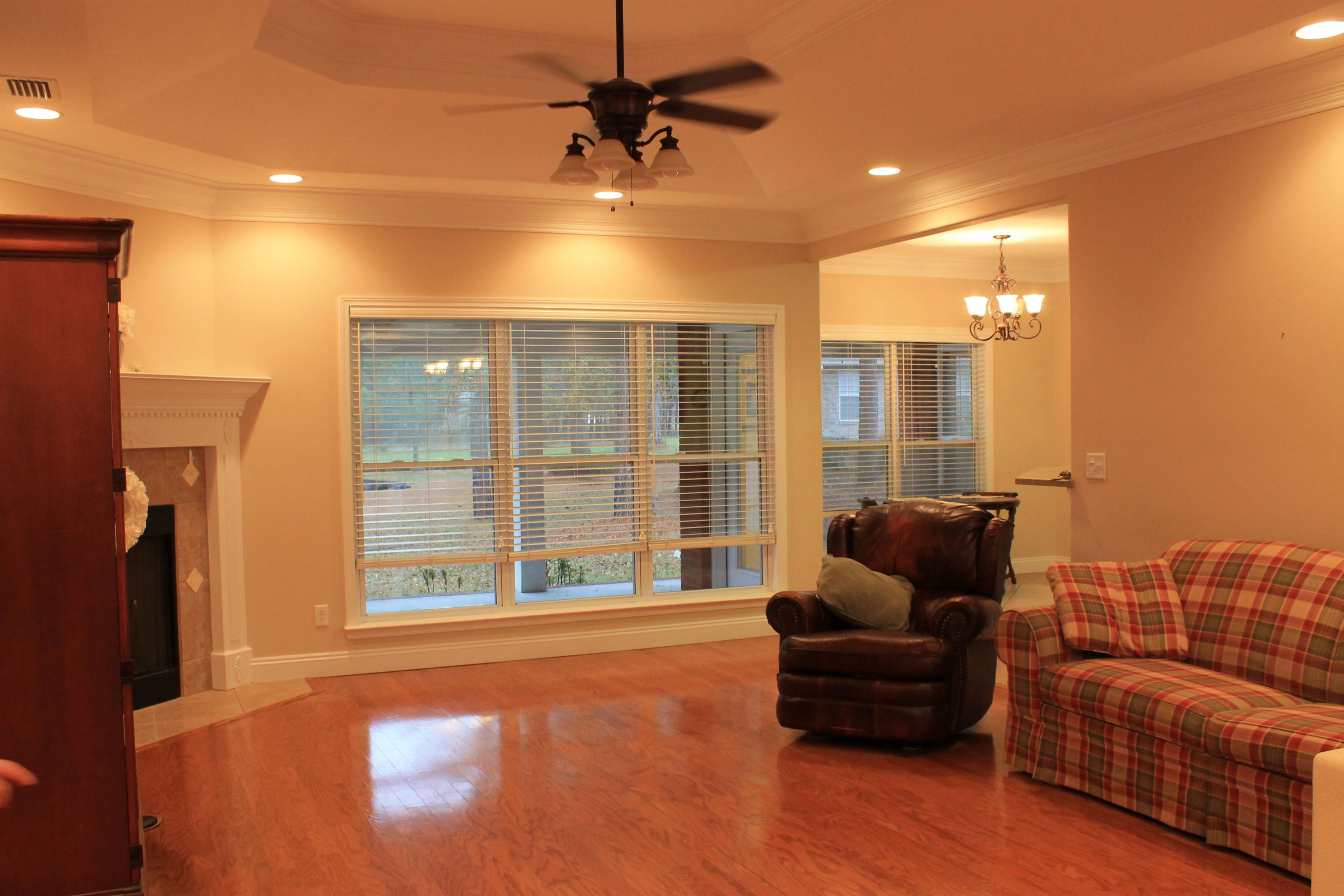 PINE SHORES - Residential