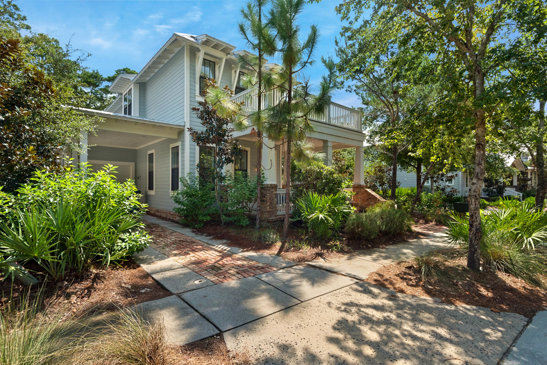 FOREST LAKES - Residential