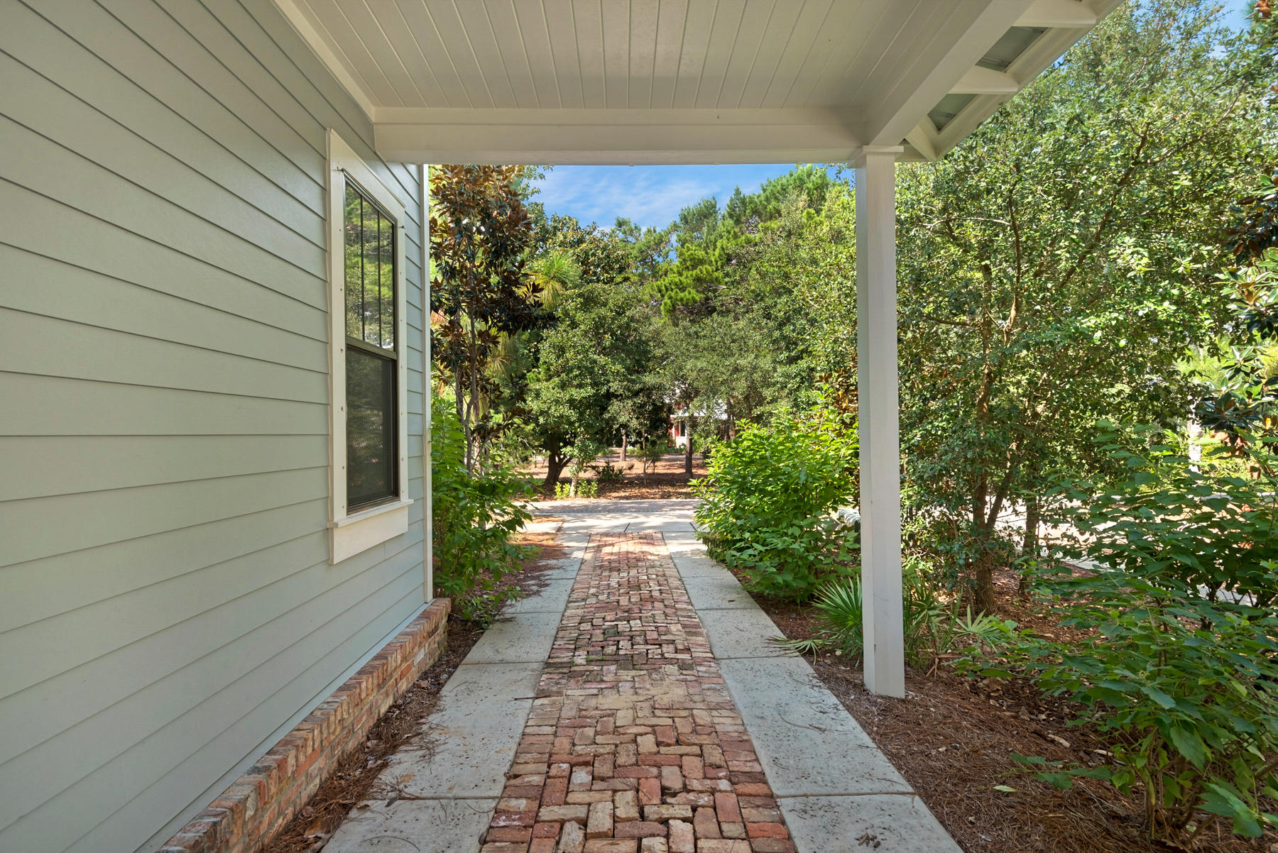 FOREST LAKES - Residential