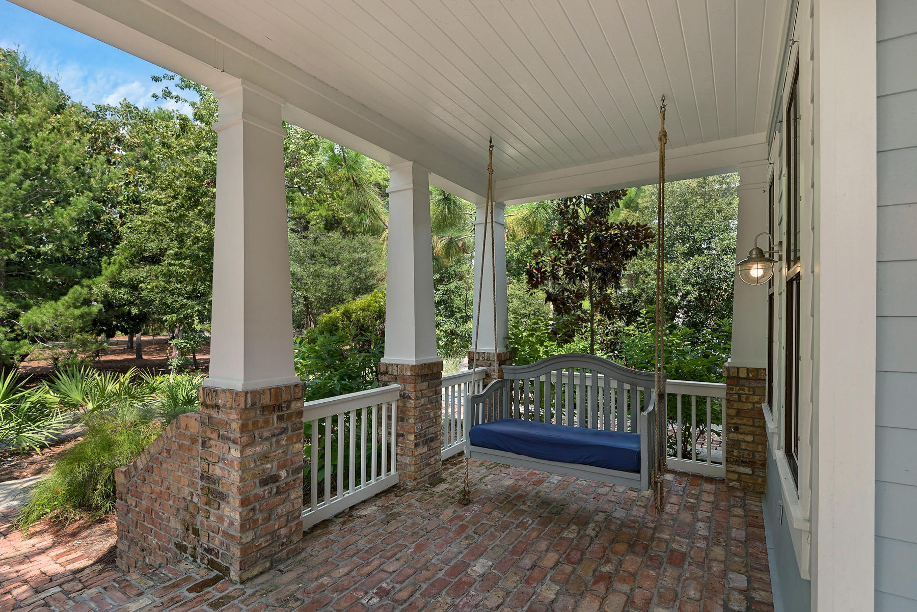 FOREST LAKES - Residential
