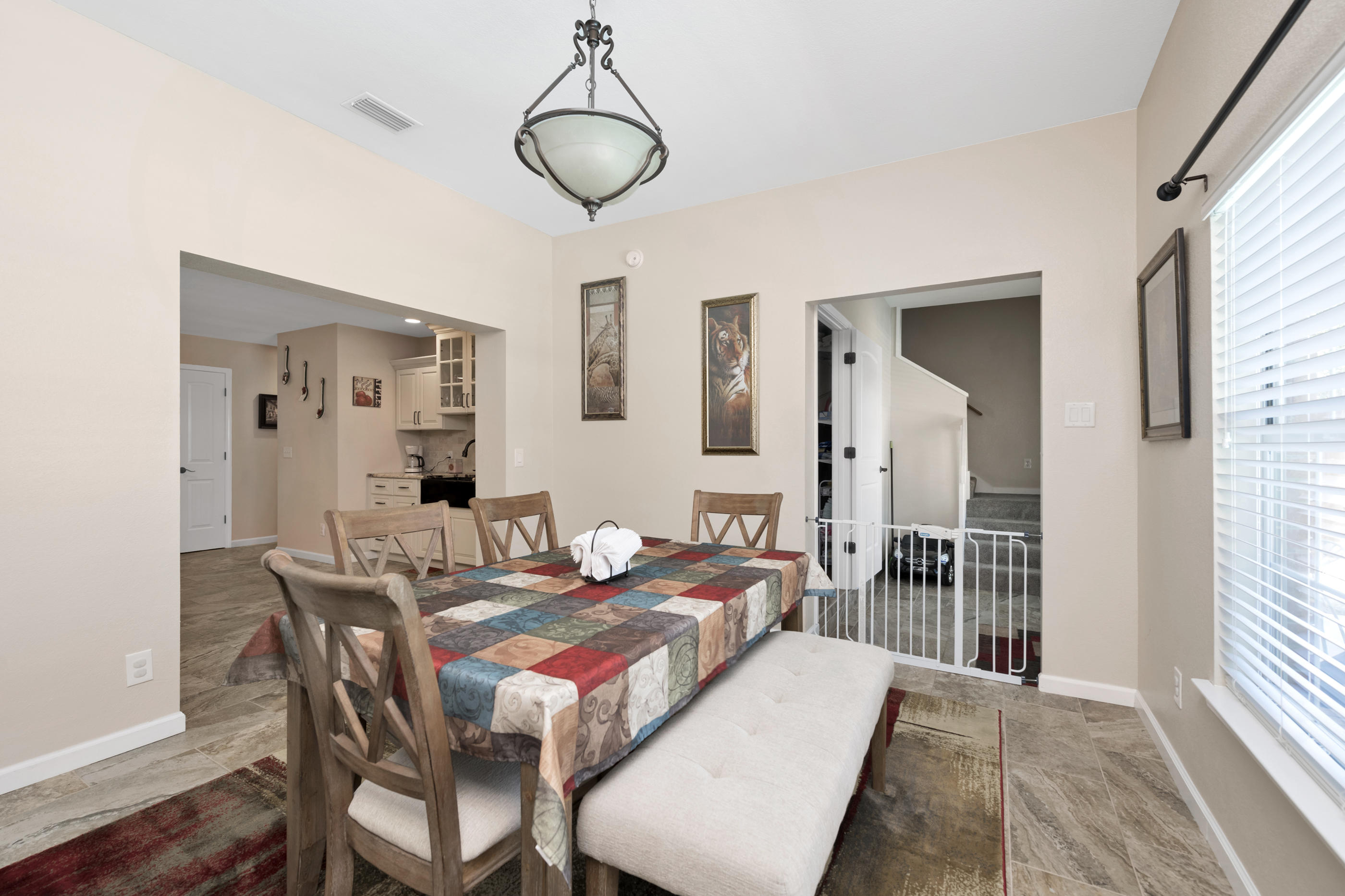 CAROL ANNE MANOR - Residential