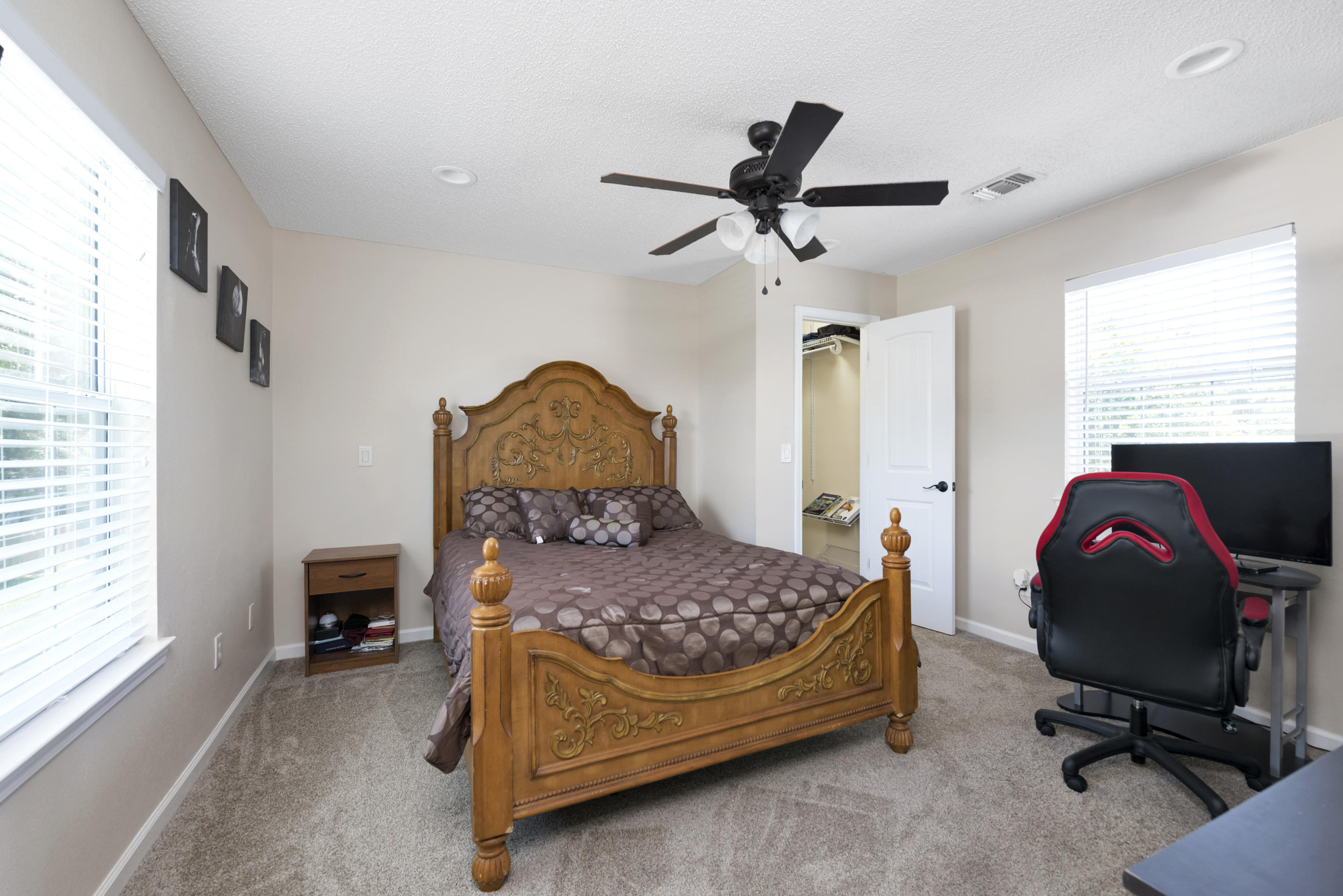 CAROL ANNE MANOR - Residential