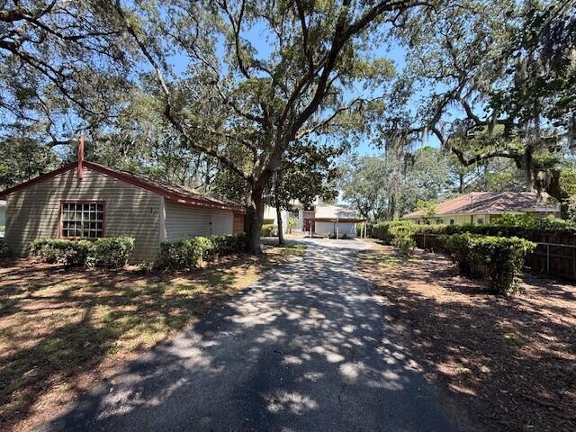 HIDDEN GEM ON DON'S BAYOU-FORT WALTON BEACHDiscover a rare opportunity to own a high and dry waterfront property in the heart of Fort Walton Beach! Tucked away on Don's Bayou, this .38-acre lot is located in desirable Flood Zone X, offering peace of mind and potential for development or a dream retreat. Enjoy 75 feet of deep water frontage, perfect for boating, fishing, or simply soaking in serene views. The HUGE lot provides endless possibilities--expand, renovate, or build new. Features include: Attached and detached garages, ample space for RVs, boats, or guest quarters, quiet, tucked-away location yet close to everything. This is a one-of-a-kind property with incredible potential in a sought-after location. Don't miss your chance to turn this waterfront gem into your next investment or forever home.