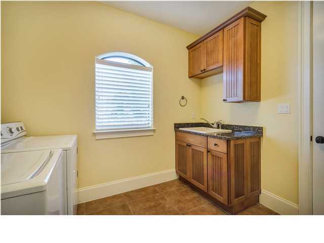 BURNT PINE - Residential