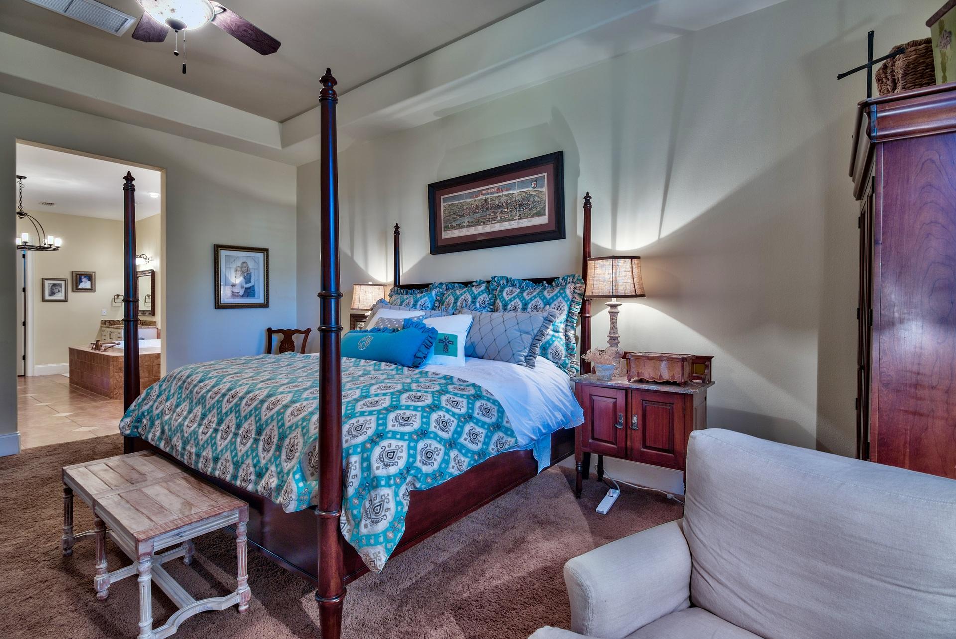 BURNT PINE - Residential