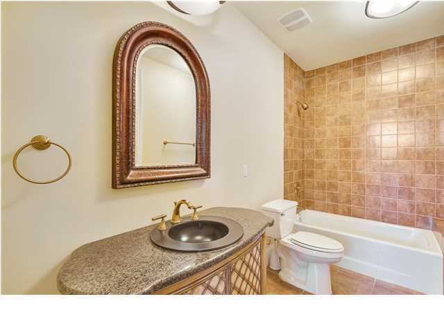 BURNT PINE - Residential