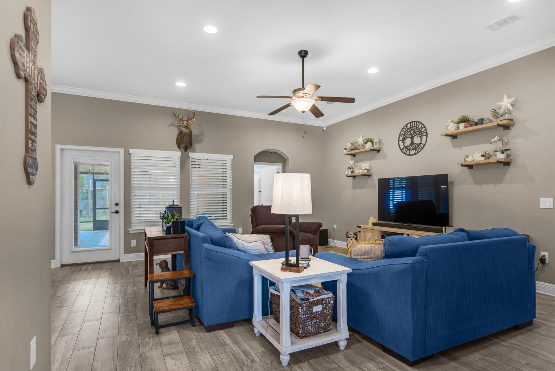 HOLLEY BY THE SEA - Residential