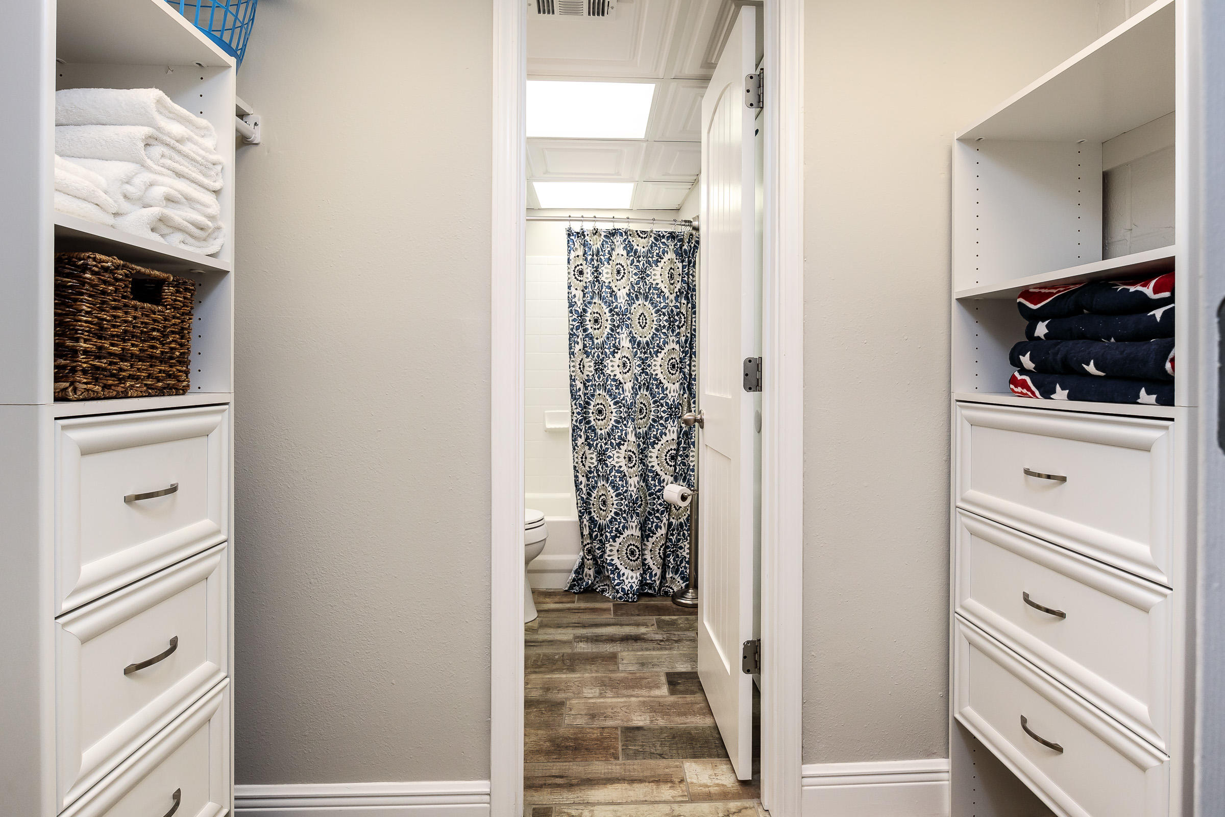 AQUA VILLA - Residential