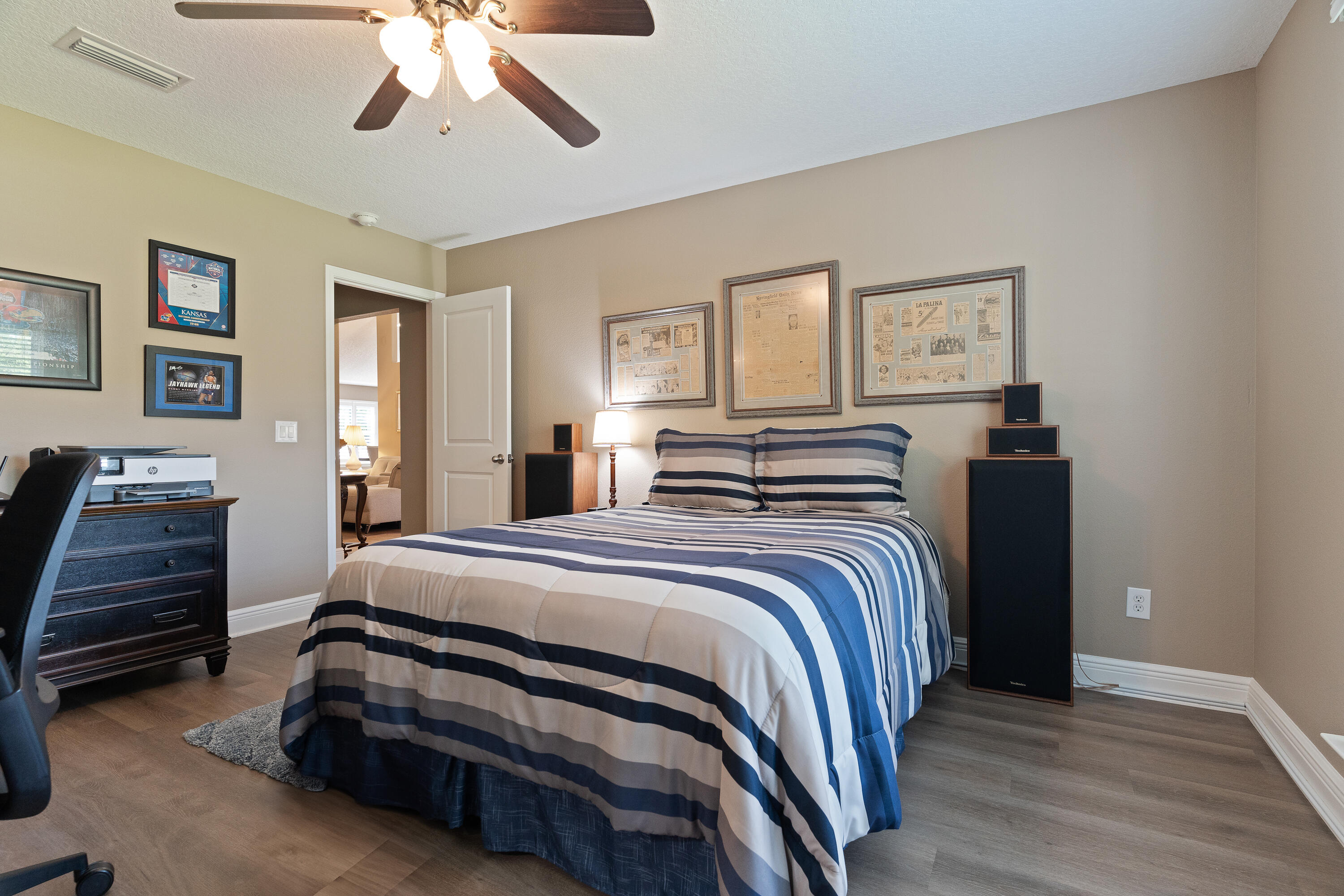 HOLLEY BY THE SEA - Residential
