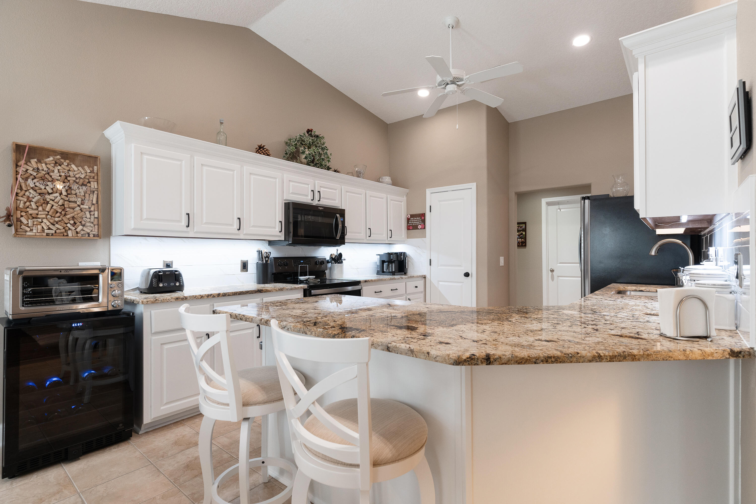 HOLLEY BY THE SEA - Residential