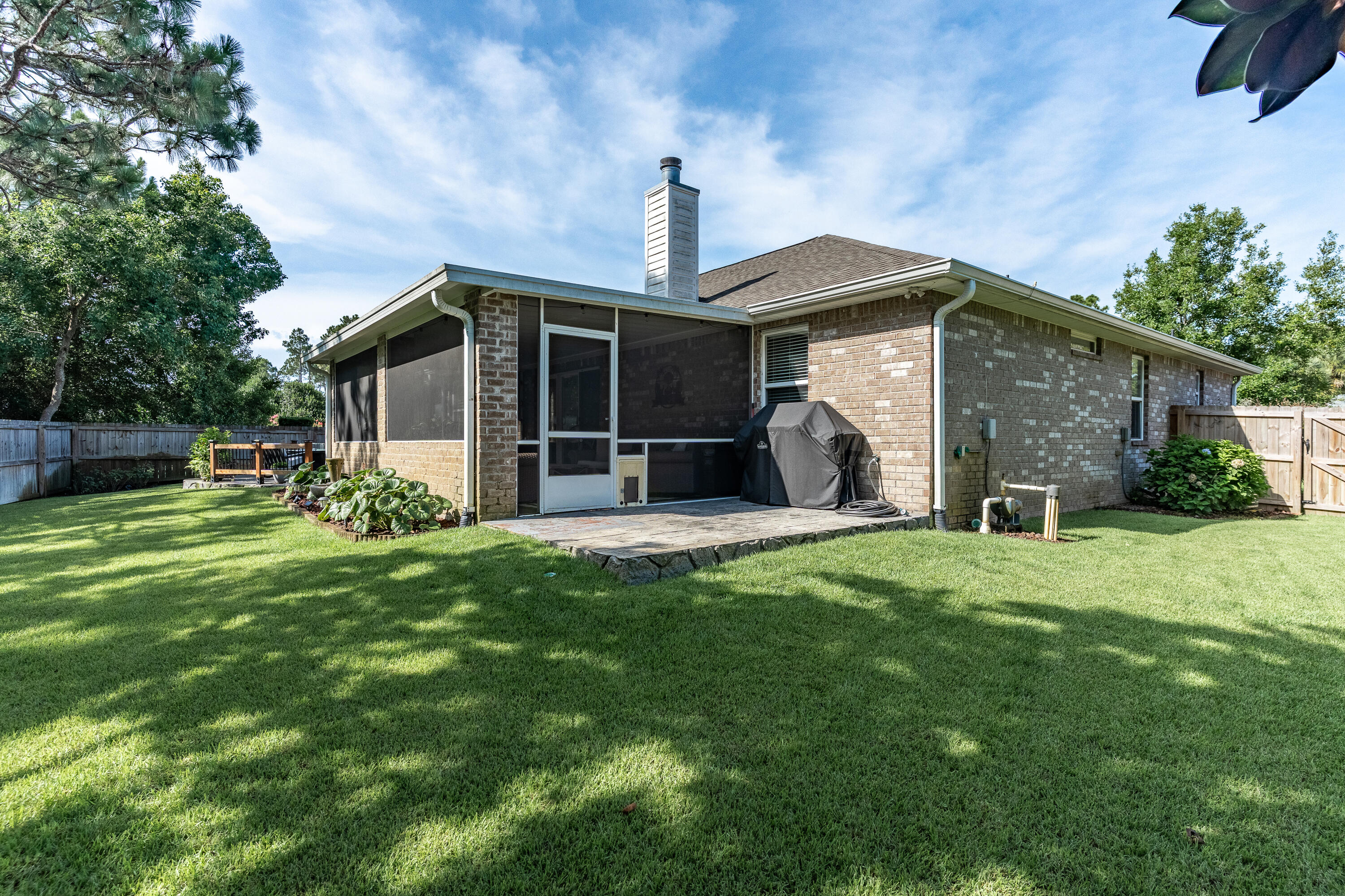 HOLLEY BY THE SEA - Residential