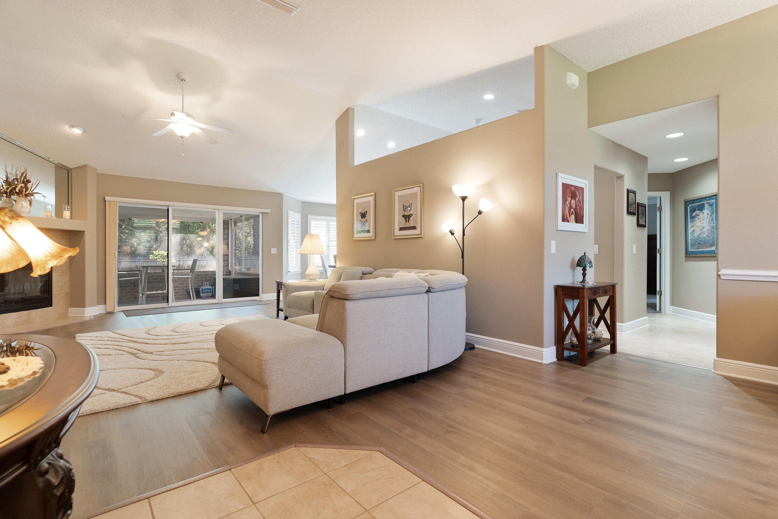 HOLLEY BY THE SEA - Residential