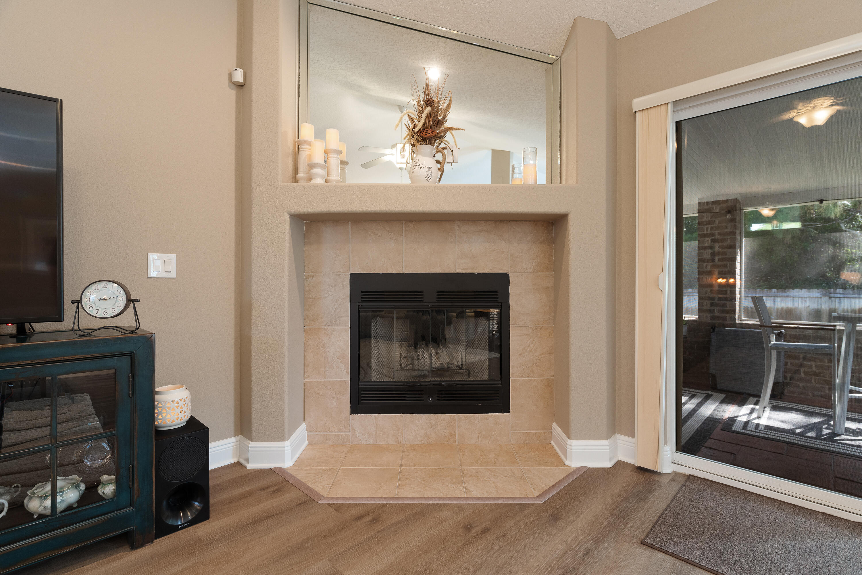 HOLLEY BY THE SEA - Residential