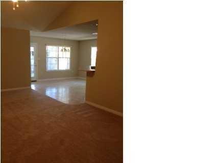 CREEKSIDE 6 - Residential Lease