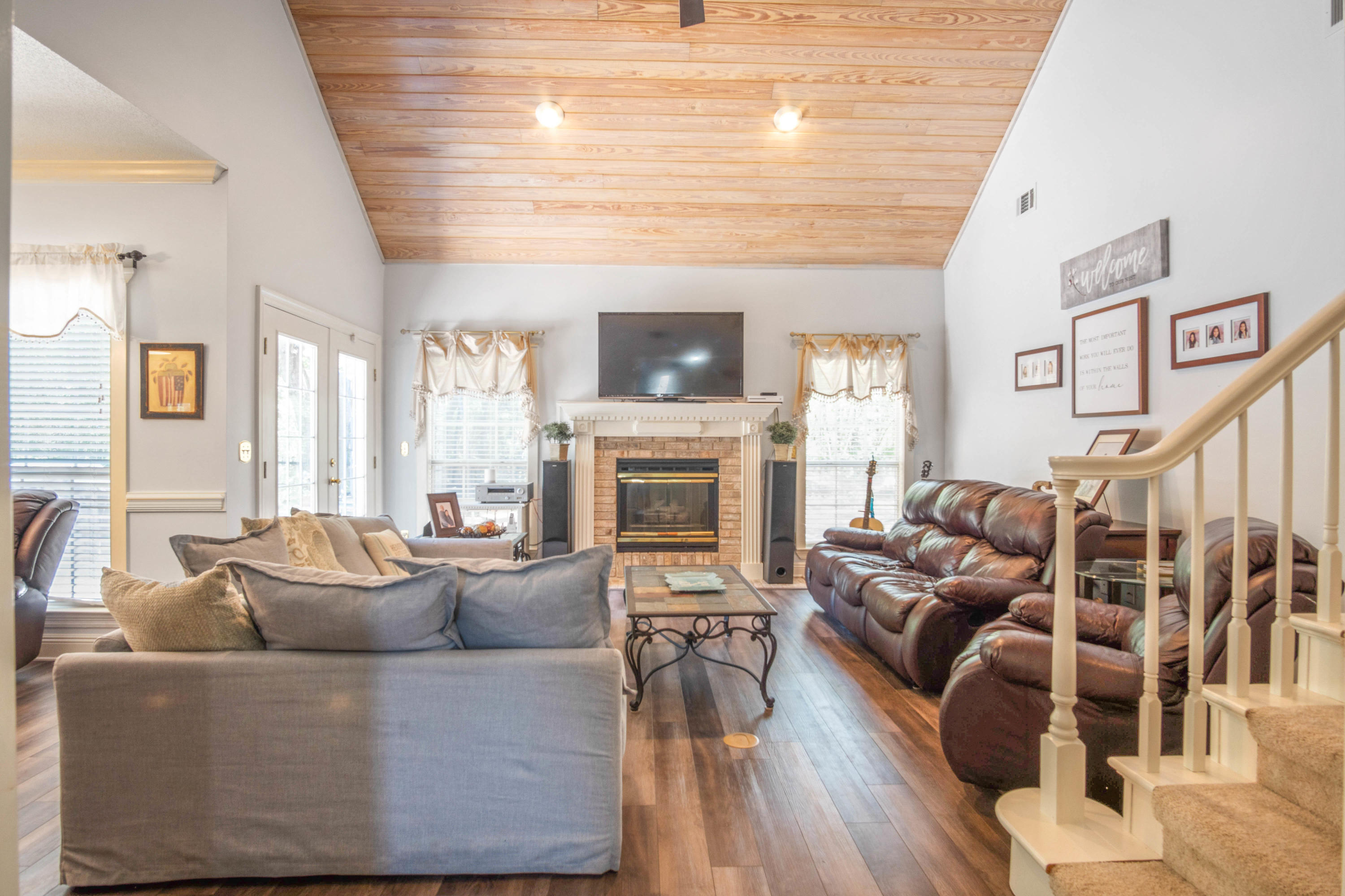 VILLAGE OF BOLTON AT BLUEWATER BAY - Residential