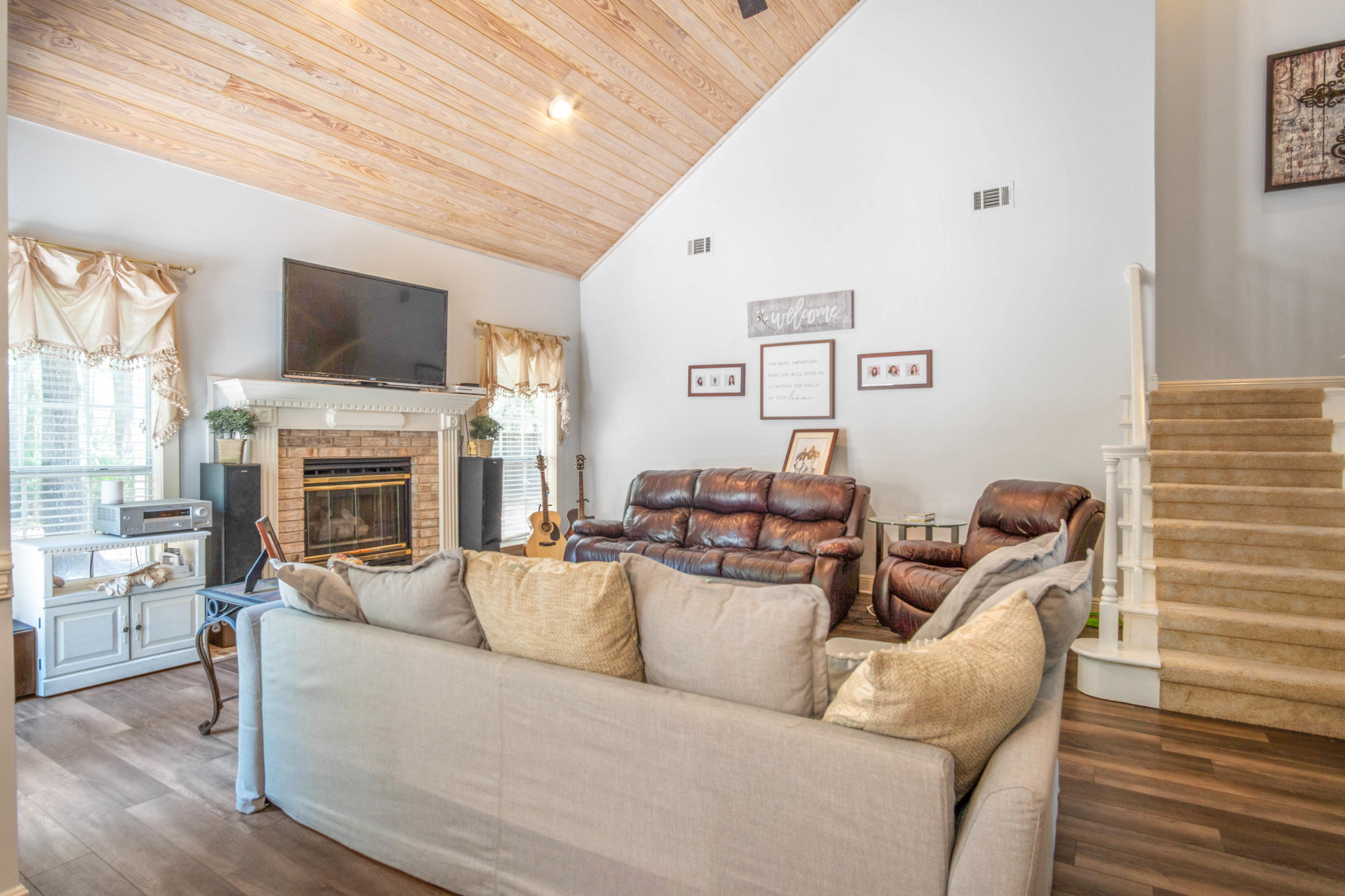 VILLAGE OF BOLTON AT BLUEWATER BAY - Residential