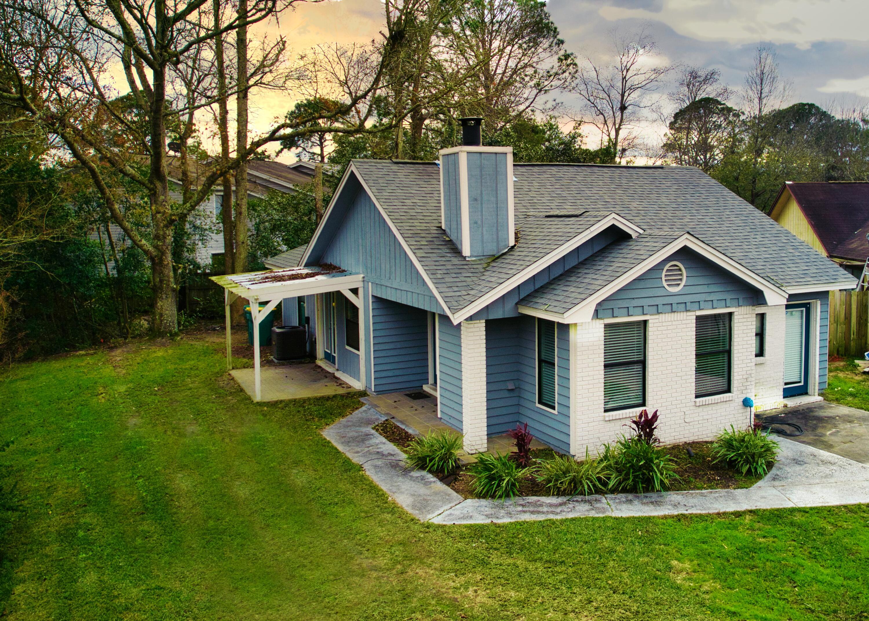 HIDDEN TRAILS PH 1 - Residential