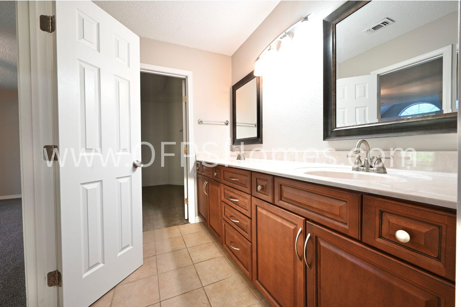 BROOKWOOD - Residential Lease