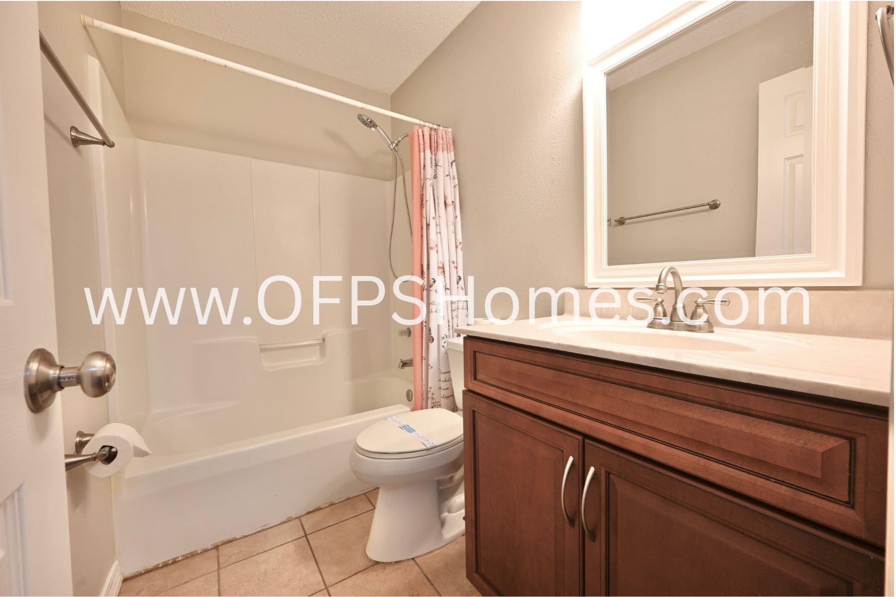 BROOKWOOD - Residential Lease